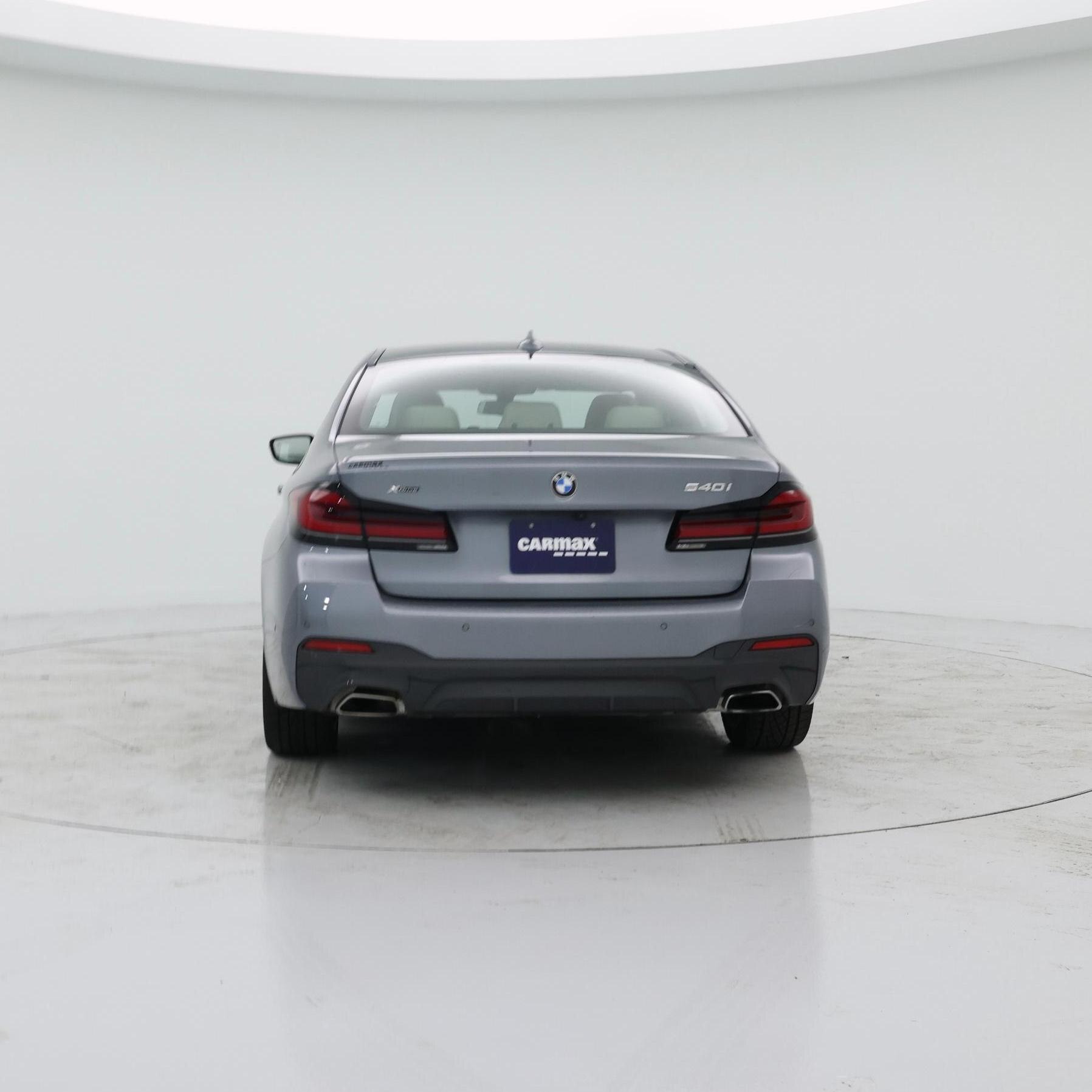 Thumbnail: 2022 BMW 5 Series - 6