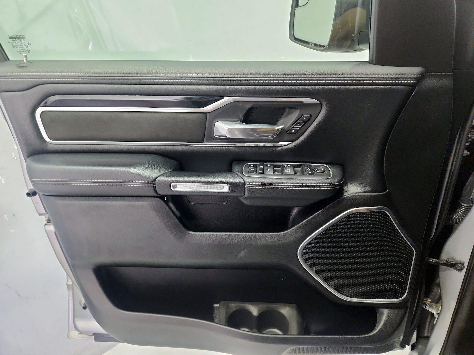 2022 RAM Ram 1500 Pickup Laramie - Photo 13