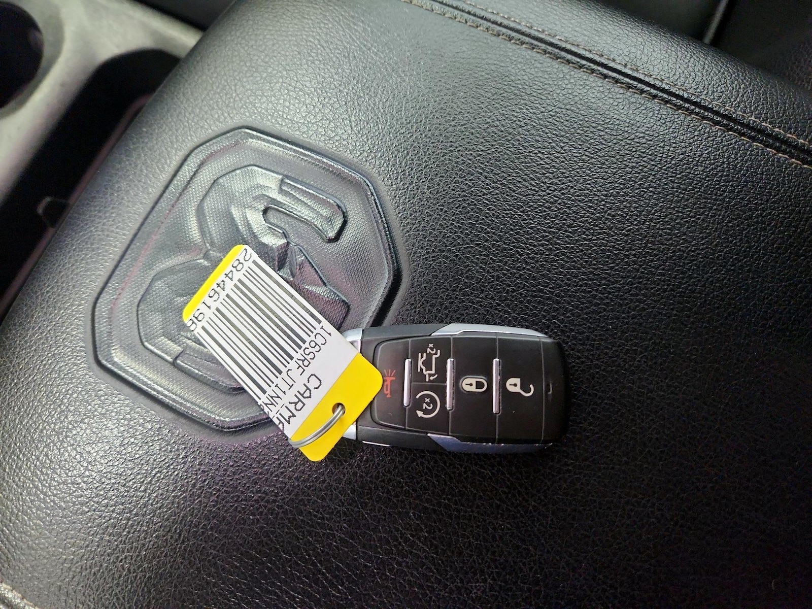 2022 RAM Ram 1500 Pickup Laramie - Photo 24