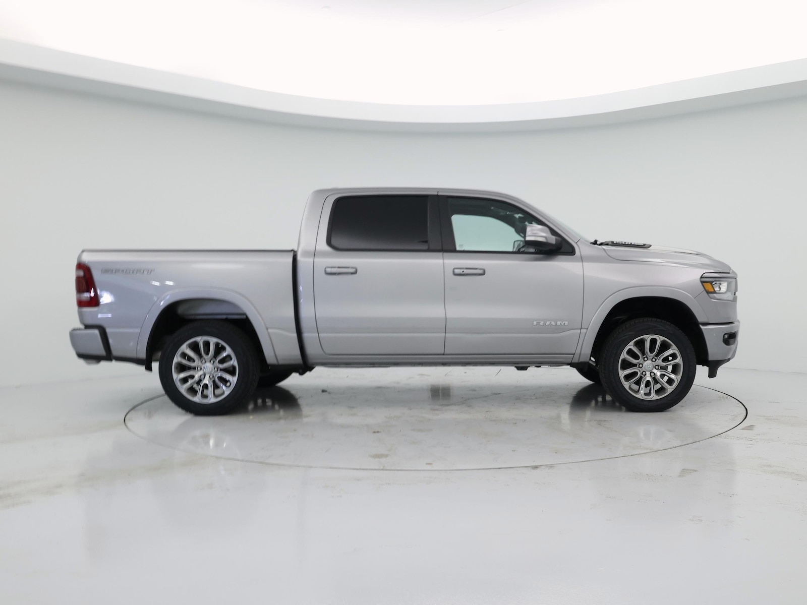 2022 RAM Ram 1500 Pickup Laramie - Photo 8