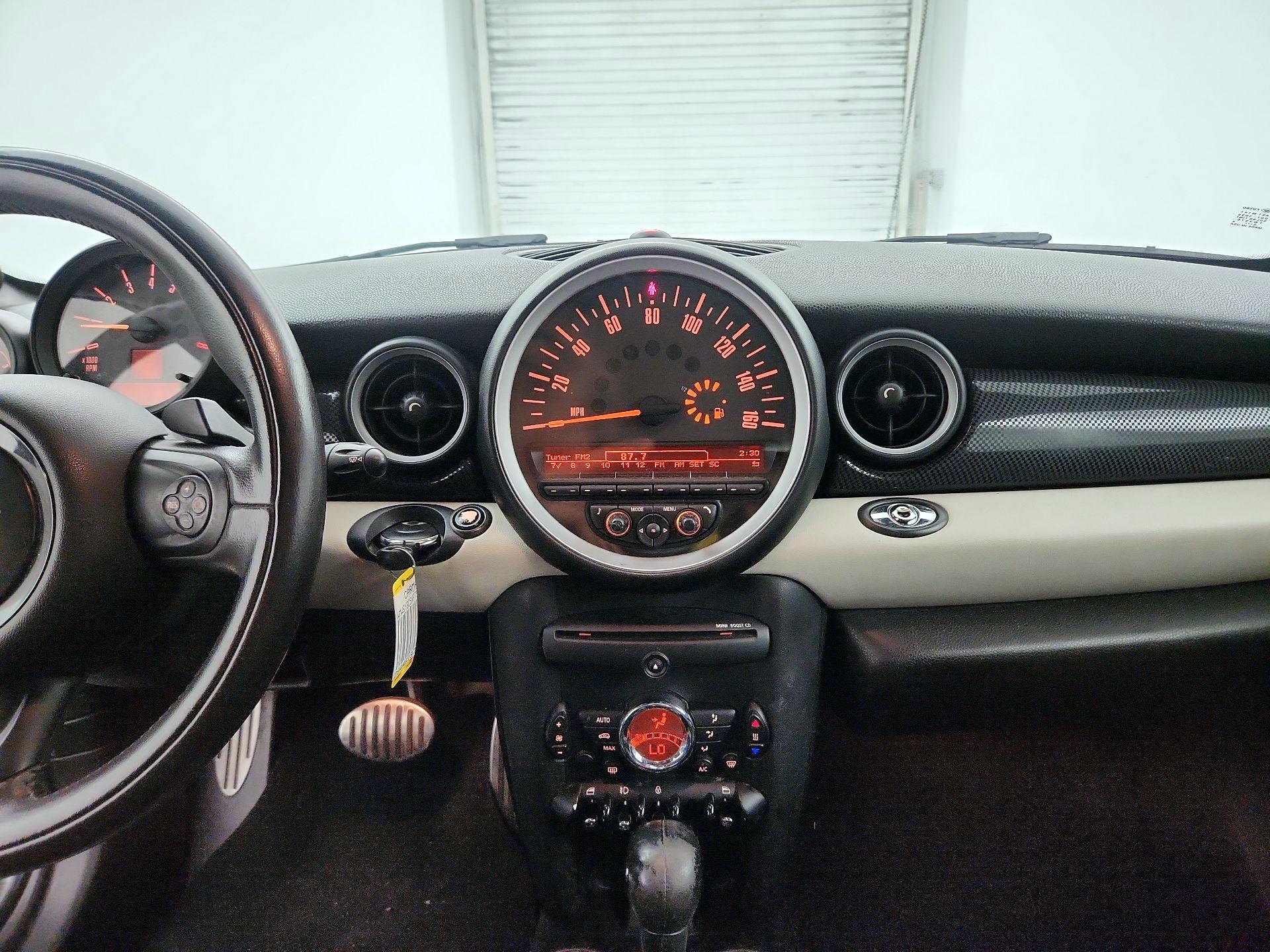 Thumbnail: 2015 MINI Cooper Roadster - 9