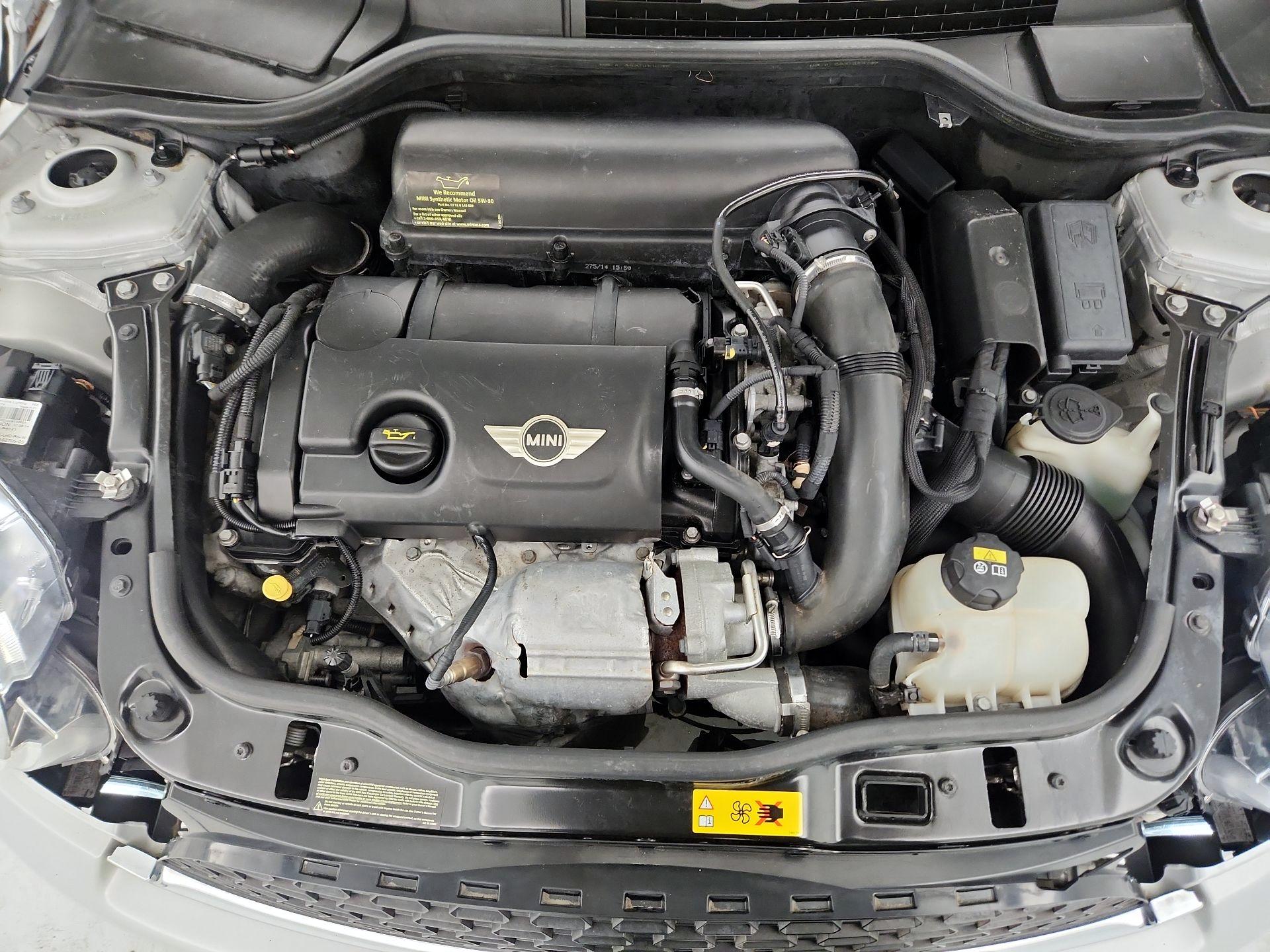Thumbnail: 2015 MINI Cooper Roadster - 19