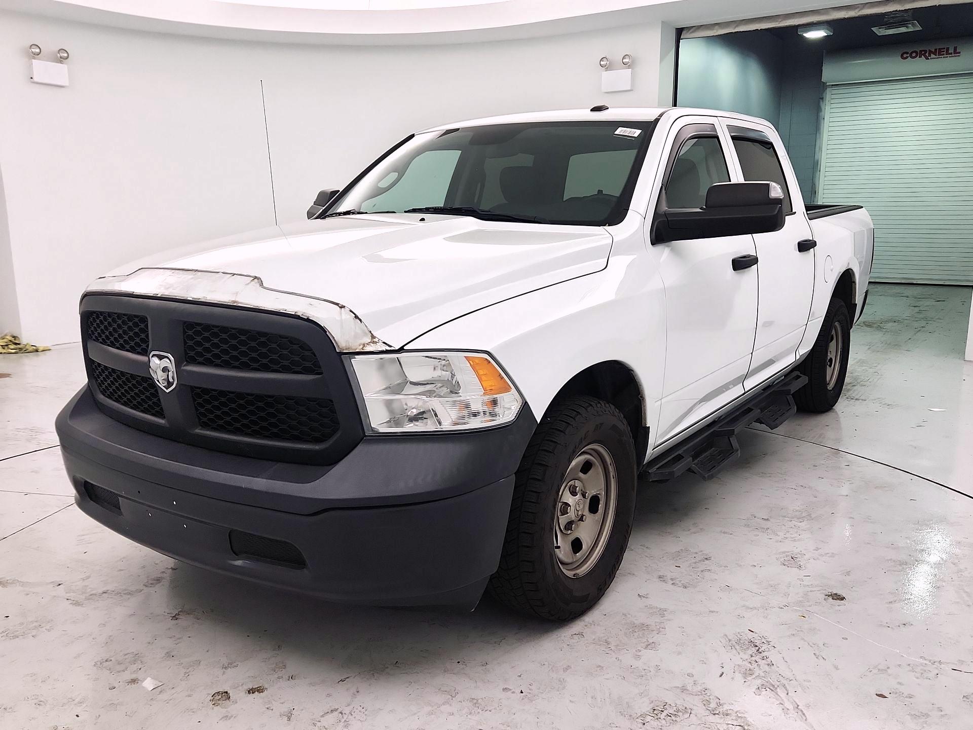 Thumbnail: 2023 RAM 1500 Classic - 3