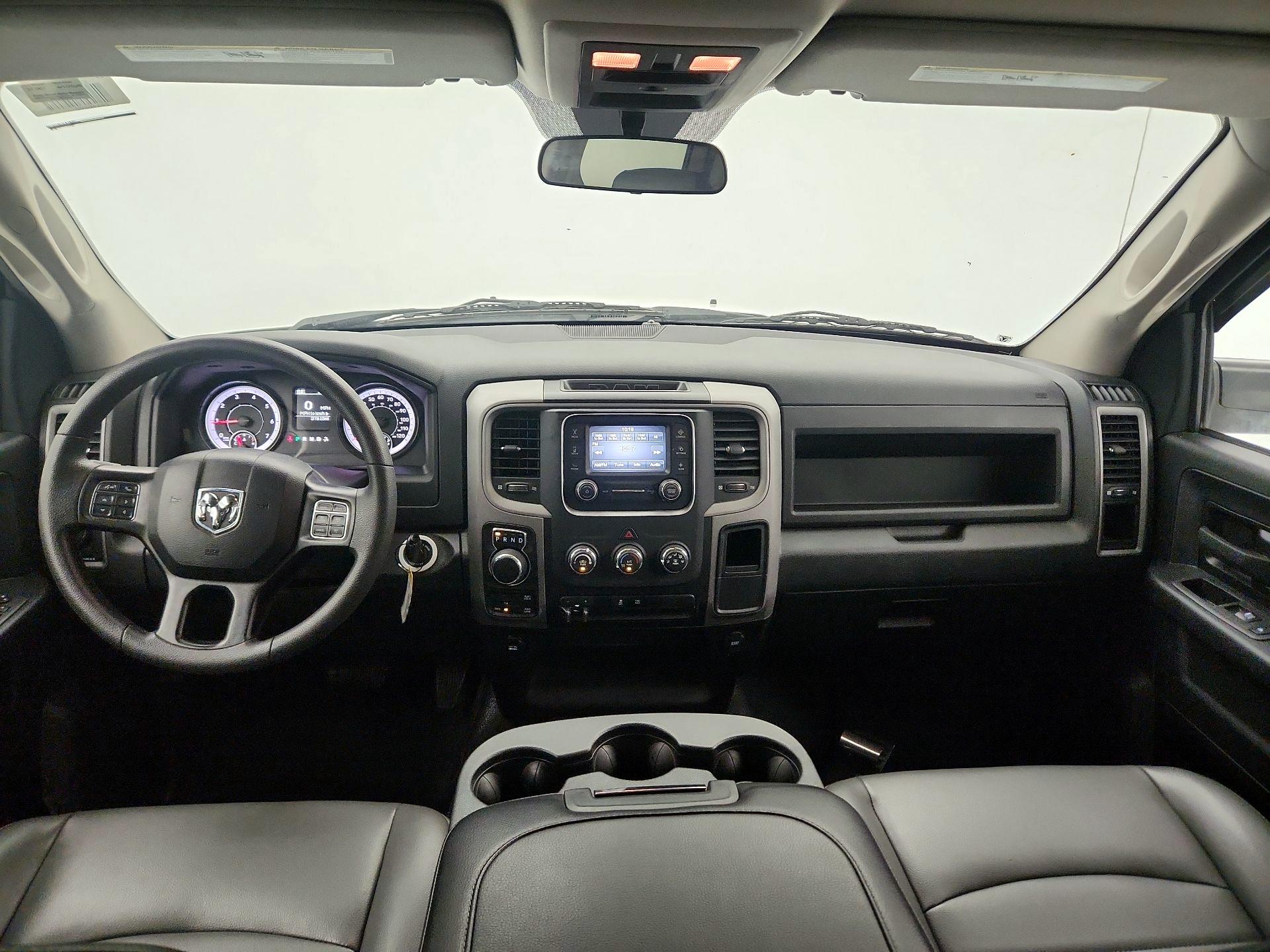 Thumbnail: 2023 RAM 1500 Classic - 8