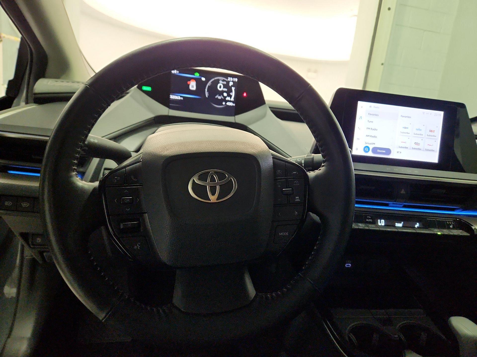 Thumbnail: 2023 Toyota Prius - 10