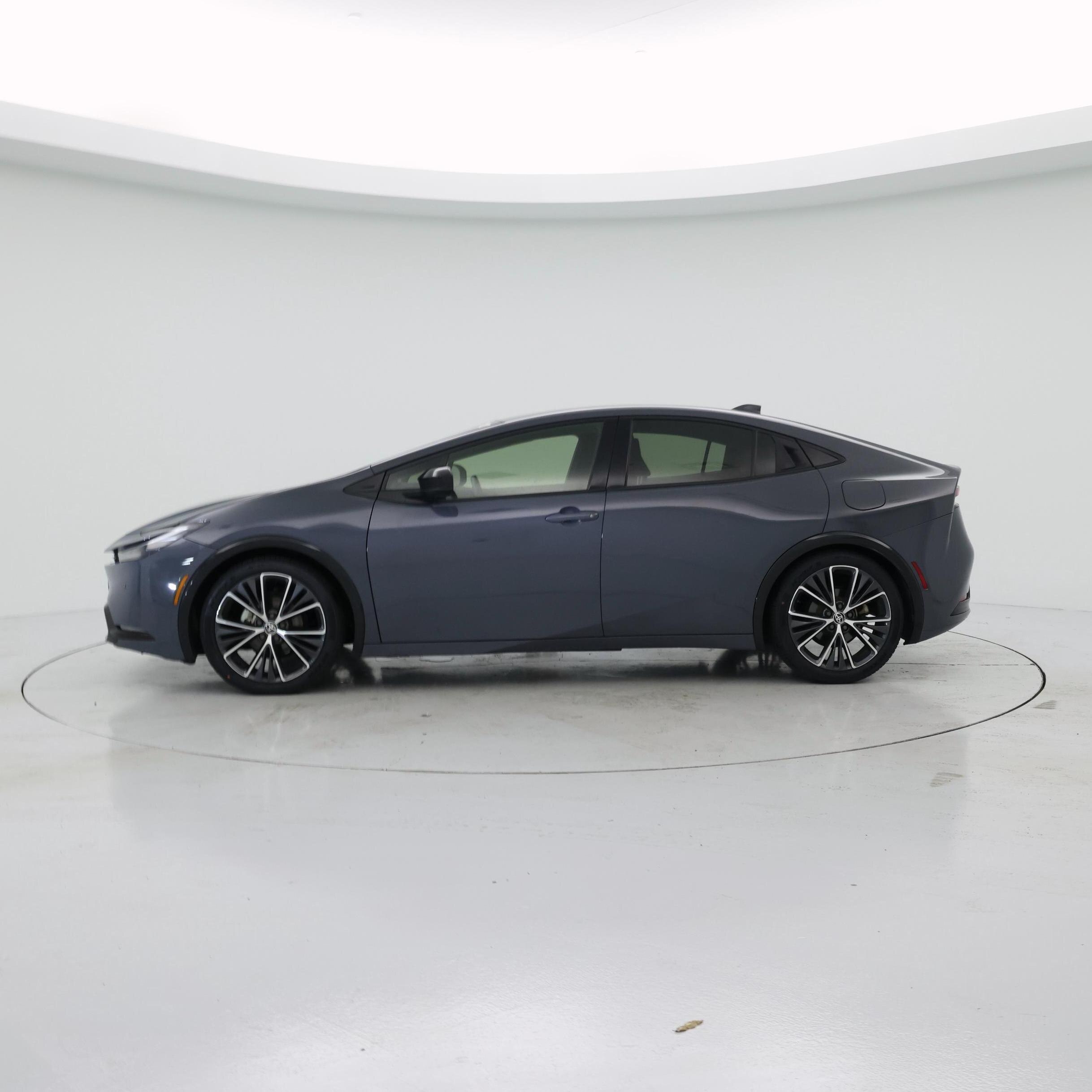 Thumbnail: 2023 Toyota Prius - 3