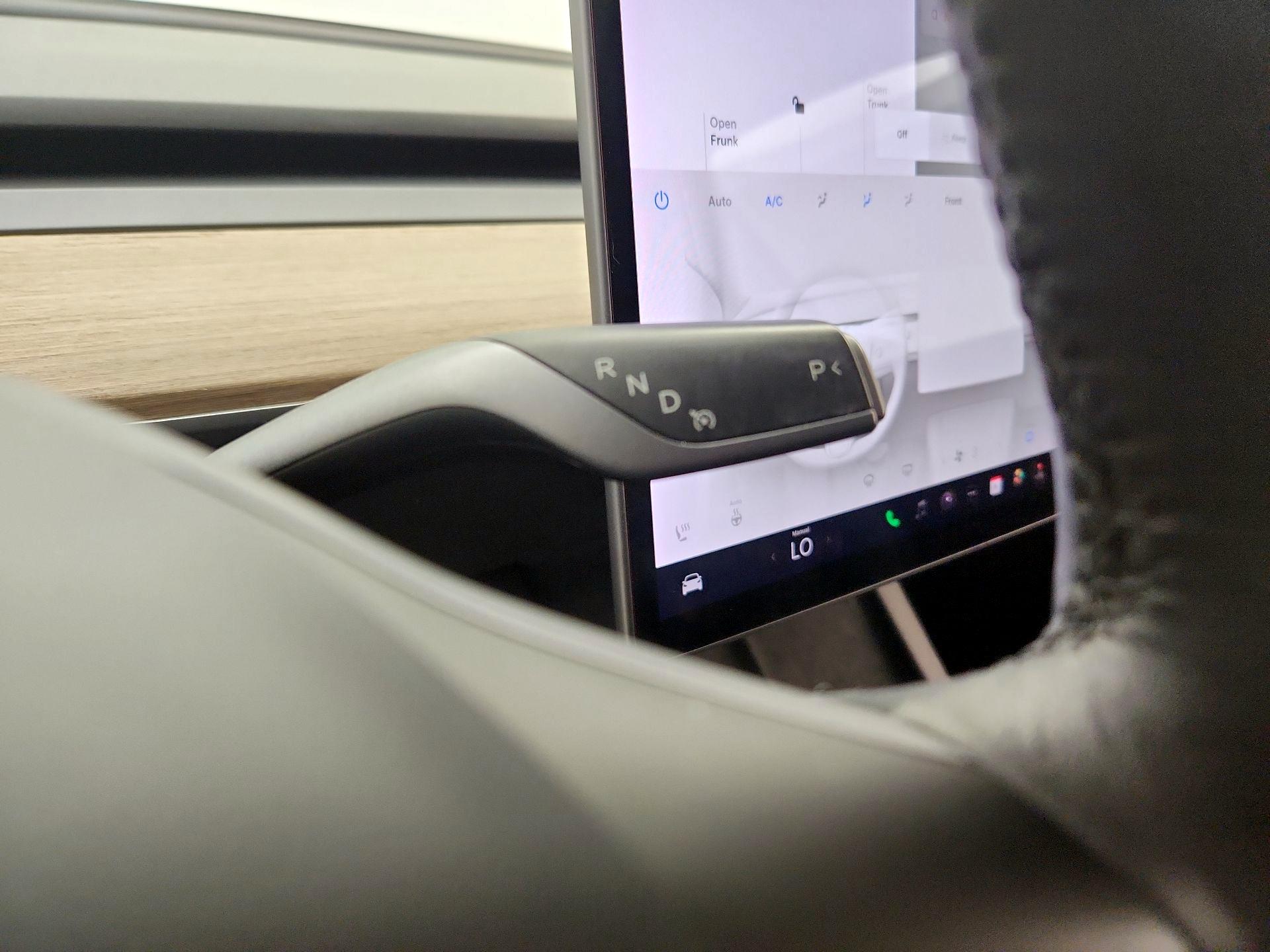 Thumbnail: 2022 Tesla Model Y - 18