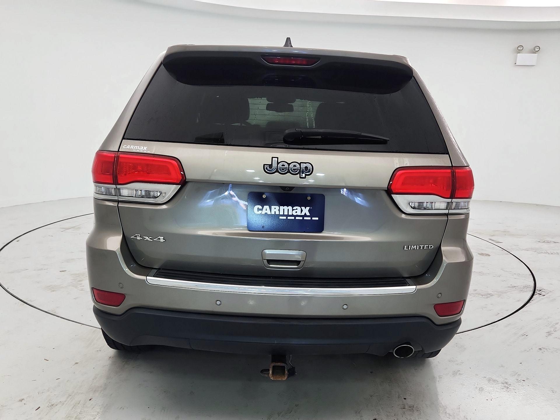 Thumbnail: 2016 Jeep Grand Cherokee - 6