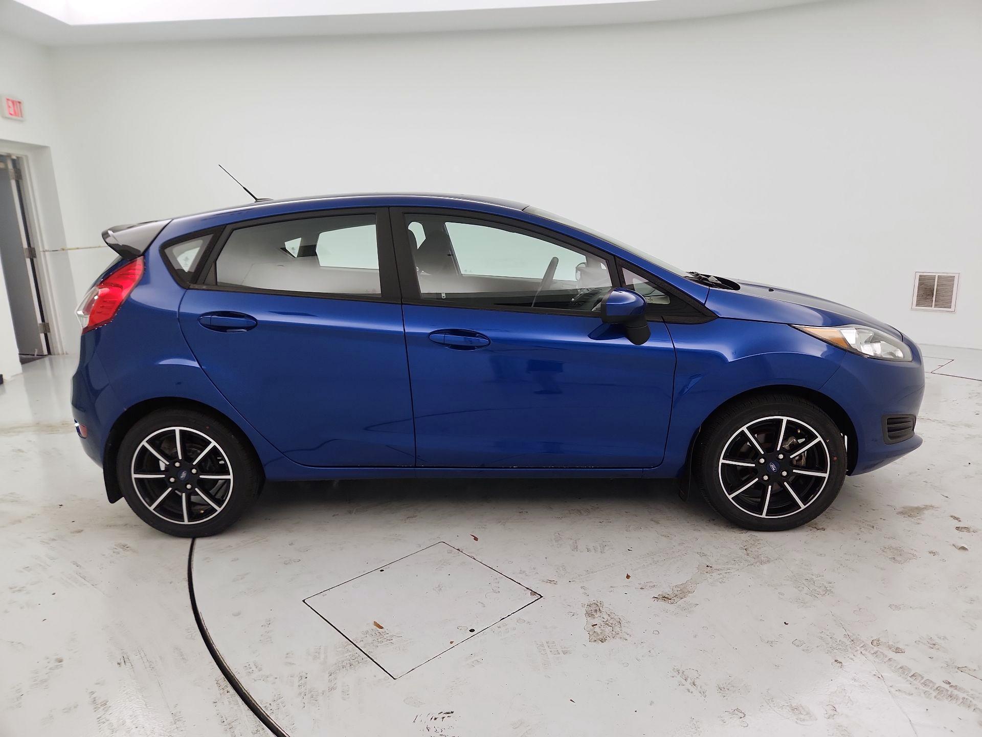 Thumbnail: 2019 Ford Fiesta - 4