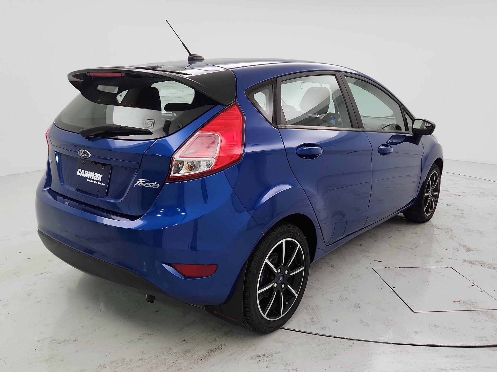 Thumbnail: 2019 Ford Fiesta - 5