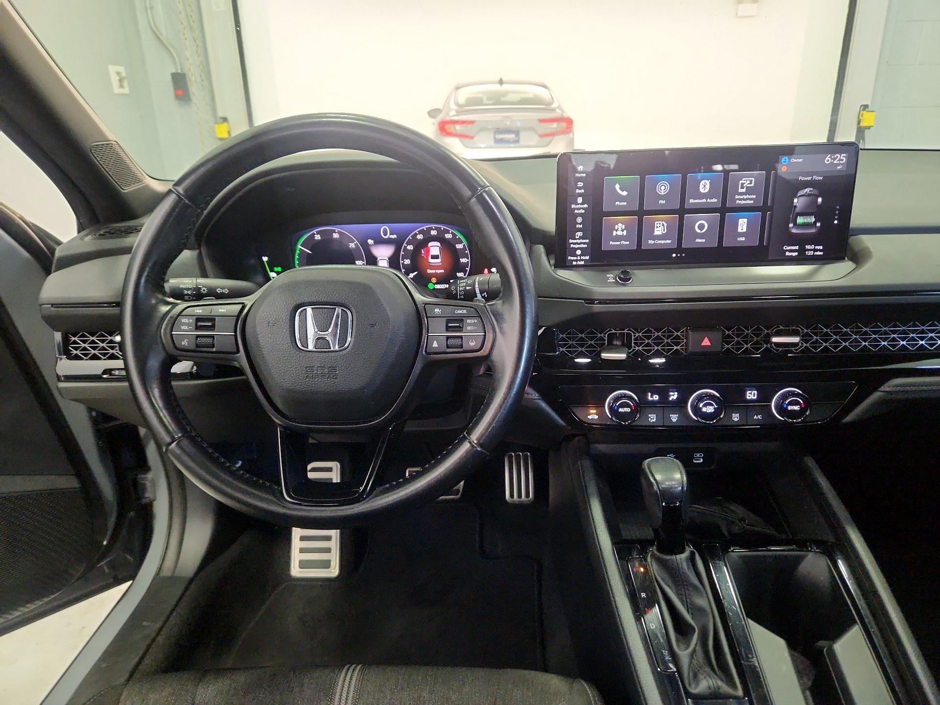 Thumbnail: 2023 Honda Accord - 9