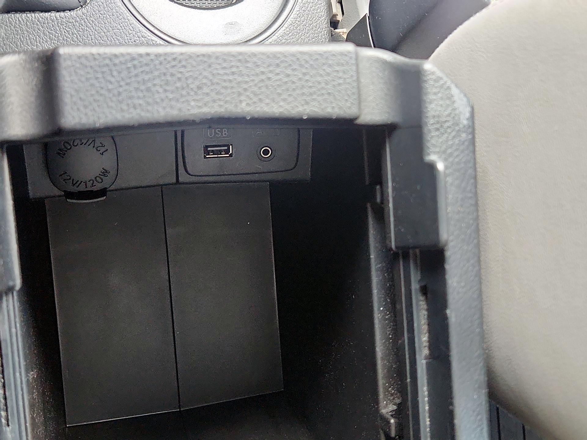 Thumbnail: 2014 Subaru Forester - 19