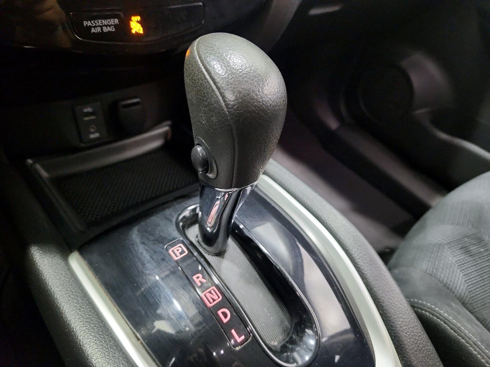 2016 Nissan Rogue S - Photo 18