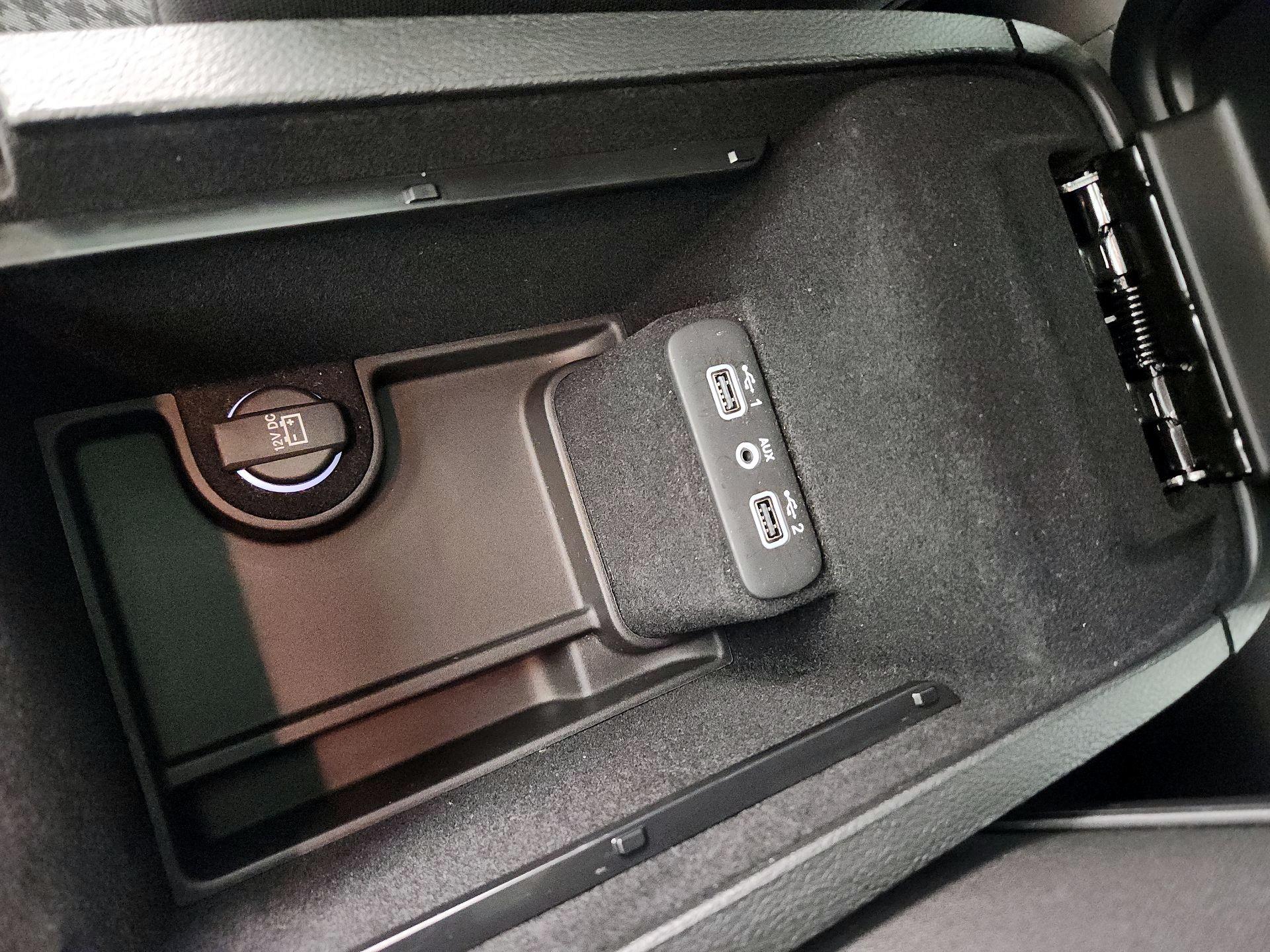 Thumbnail: 2023 Dodge Charger - 18