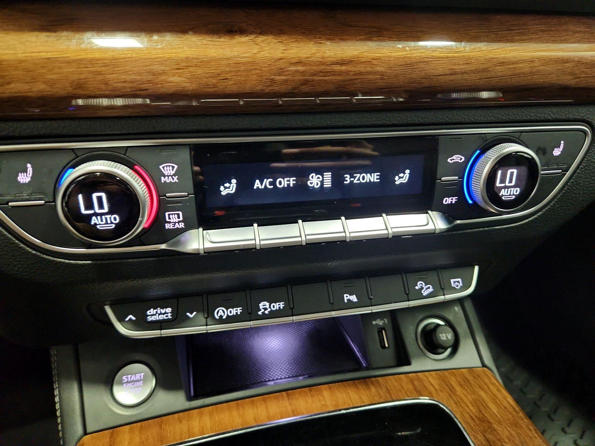 Thumbnail: 2022 Audi Q5 - 16