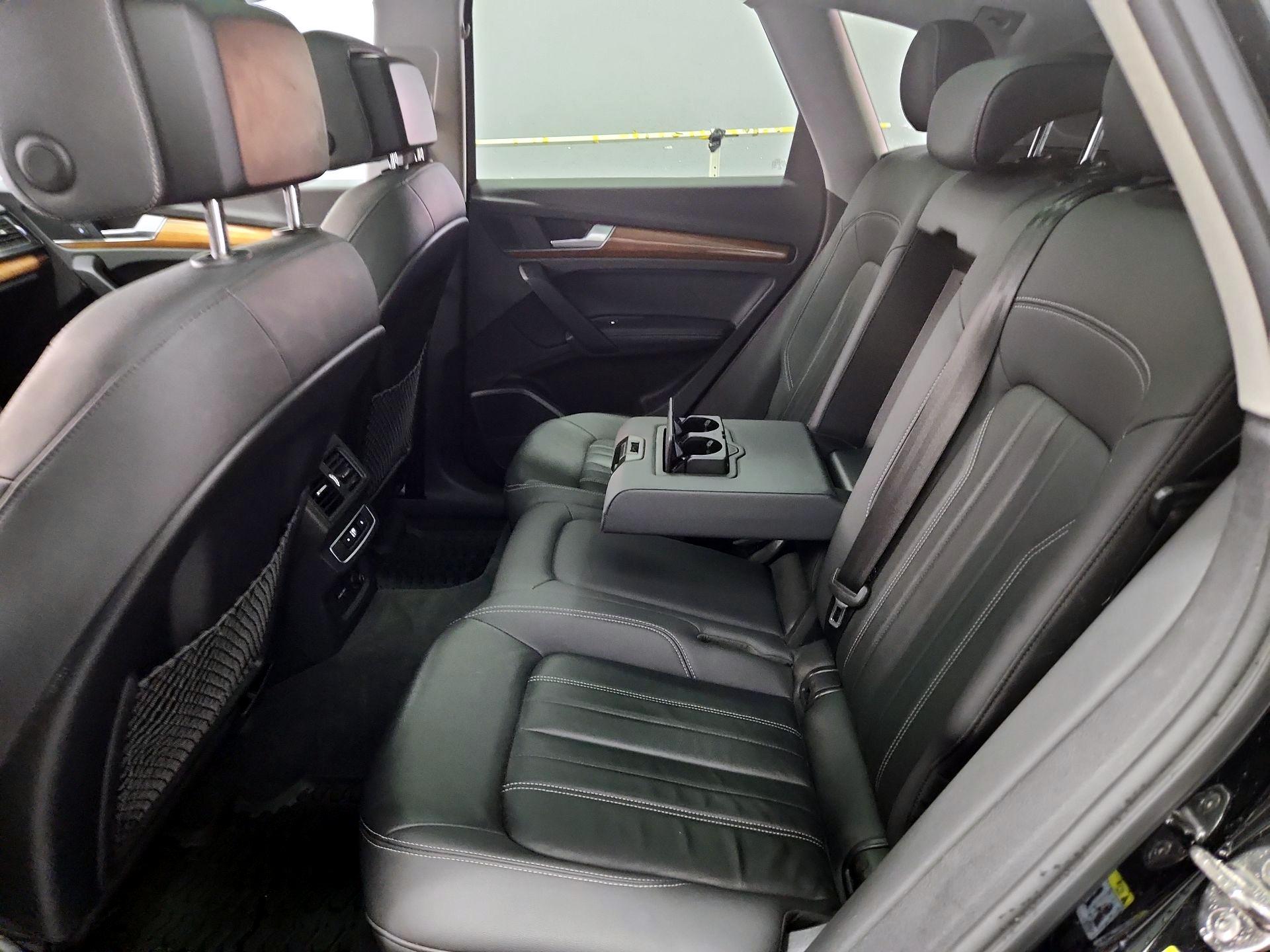 Thumbnail: 2022 Audi Q5 - 20