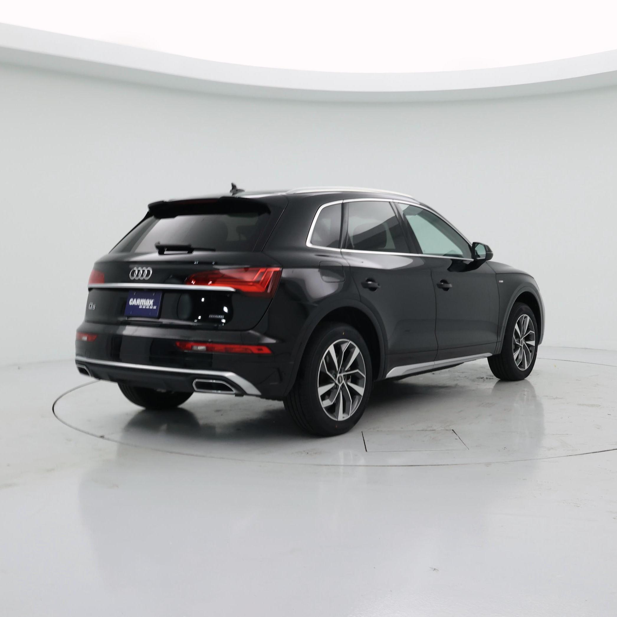 Thumbnail: 2022 Audi Q5 - 8