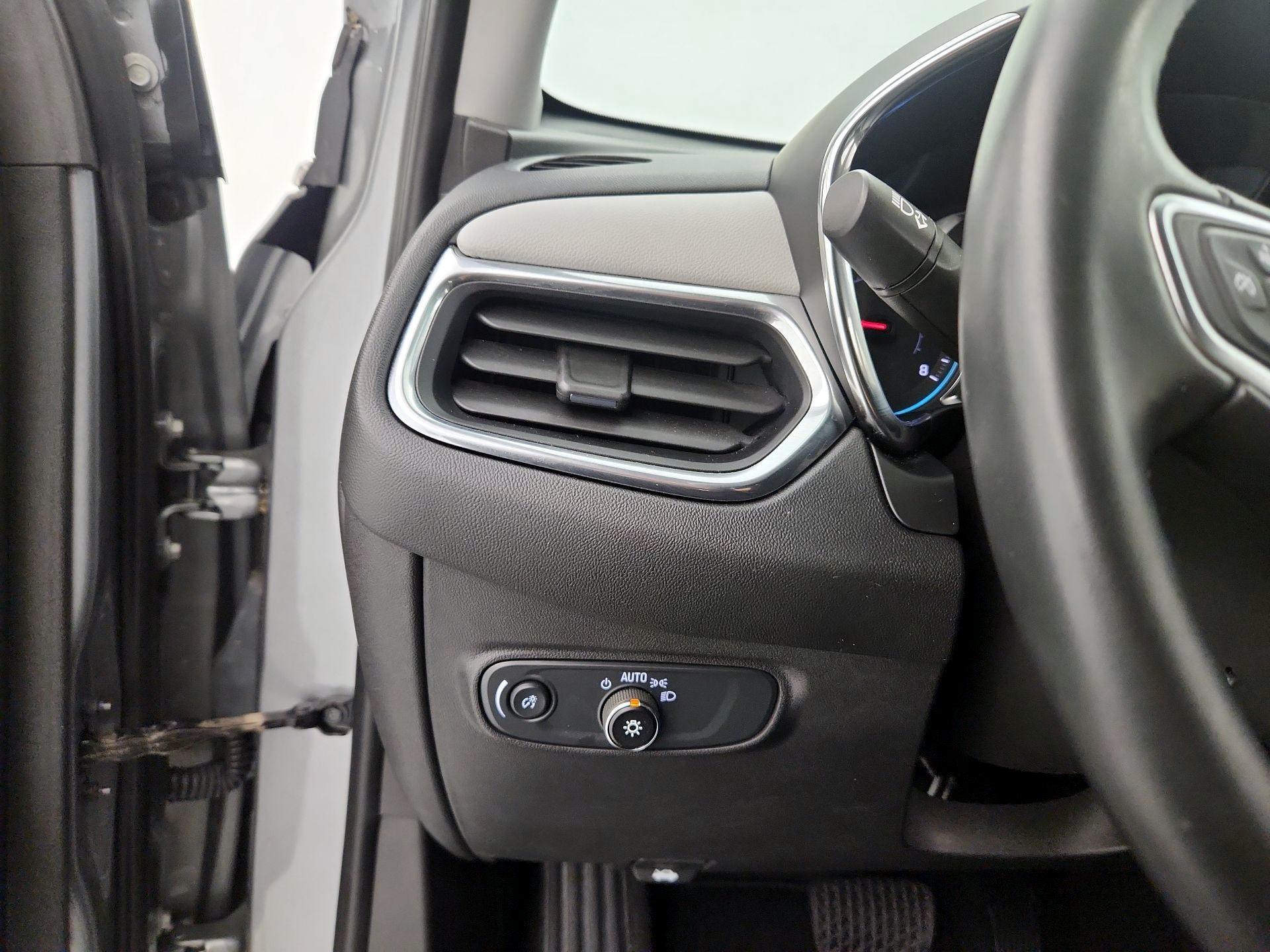 Thumbnail: 2024 Chevrolet Equinox - 13