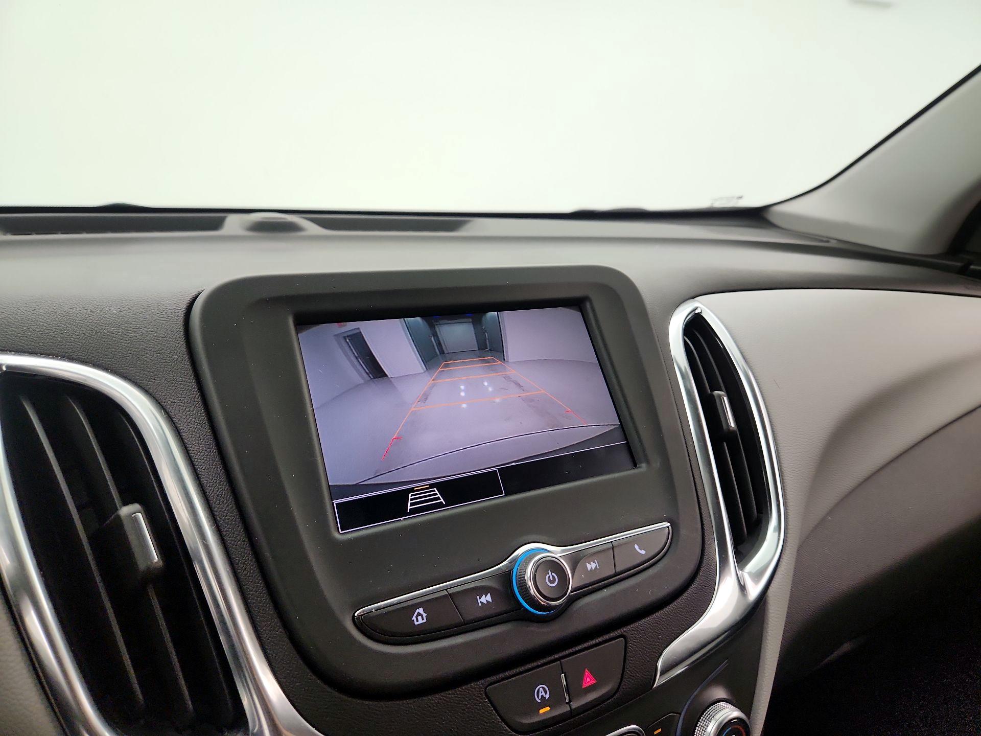 Thumbnail: 2024 Chevrolet Equinox - 14