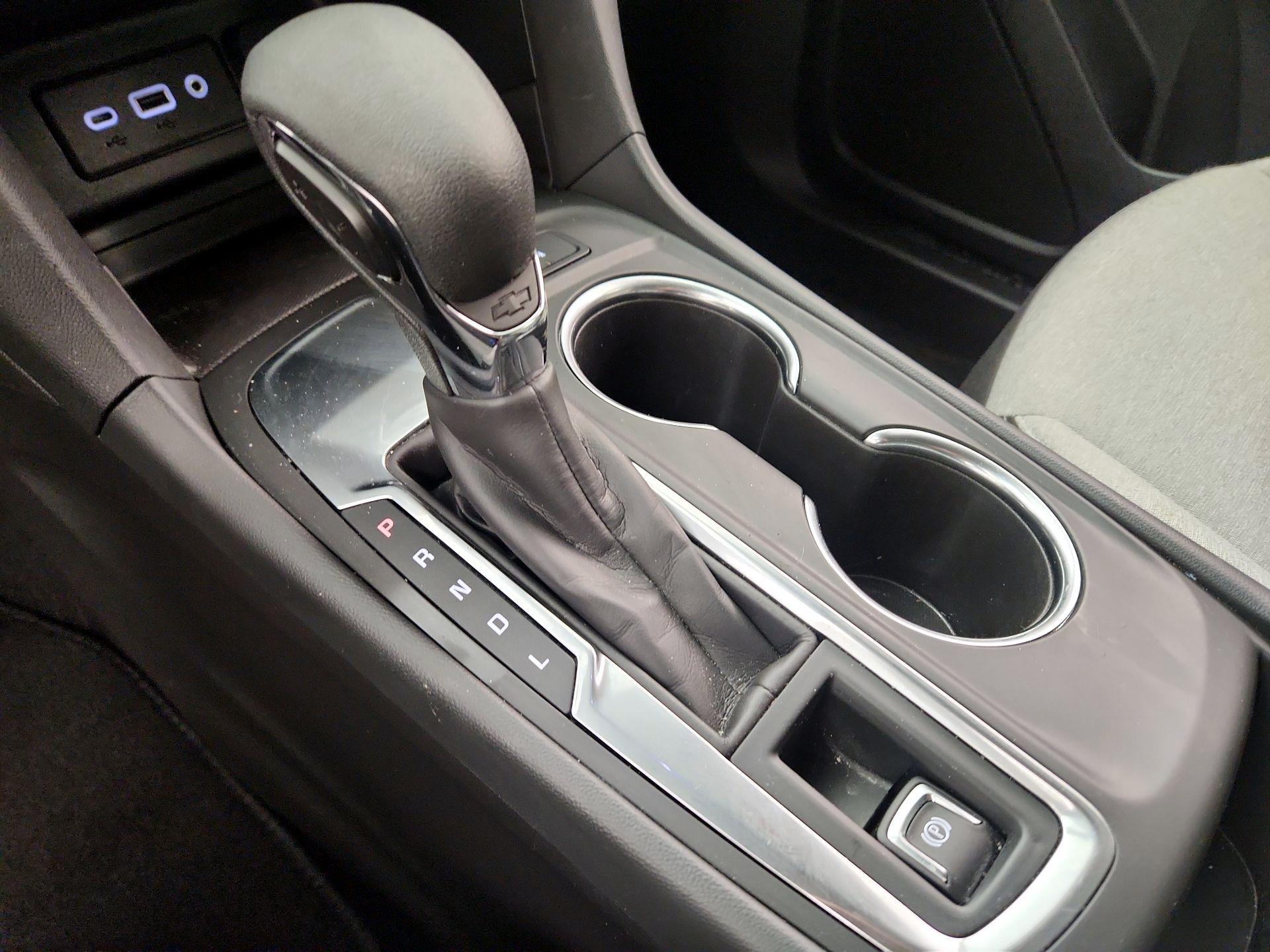 Thumbnail: 2024 Chevrolet Equinox - 17