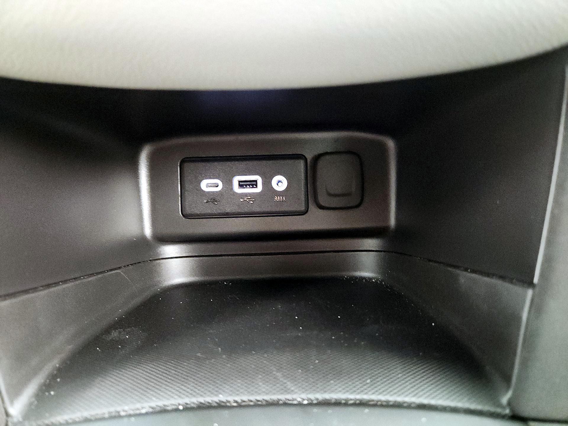 Thumbnail: 2024 Chevrolet Equinox - 18