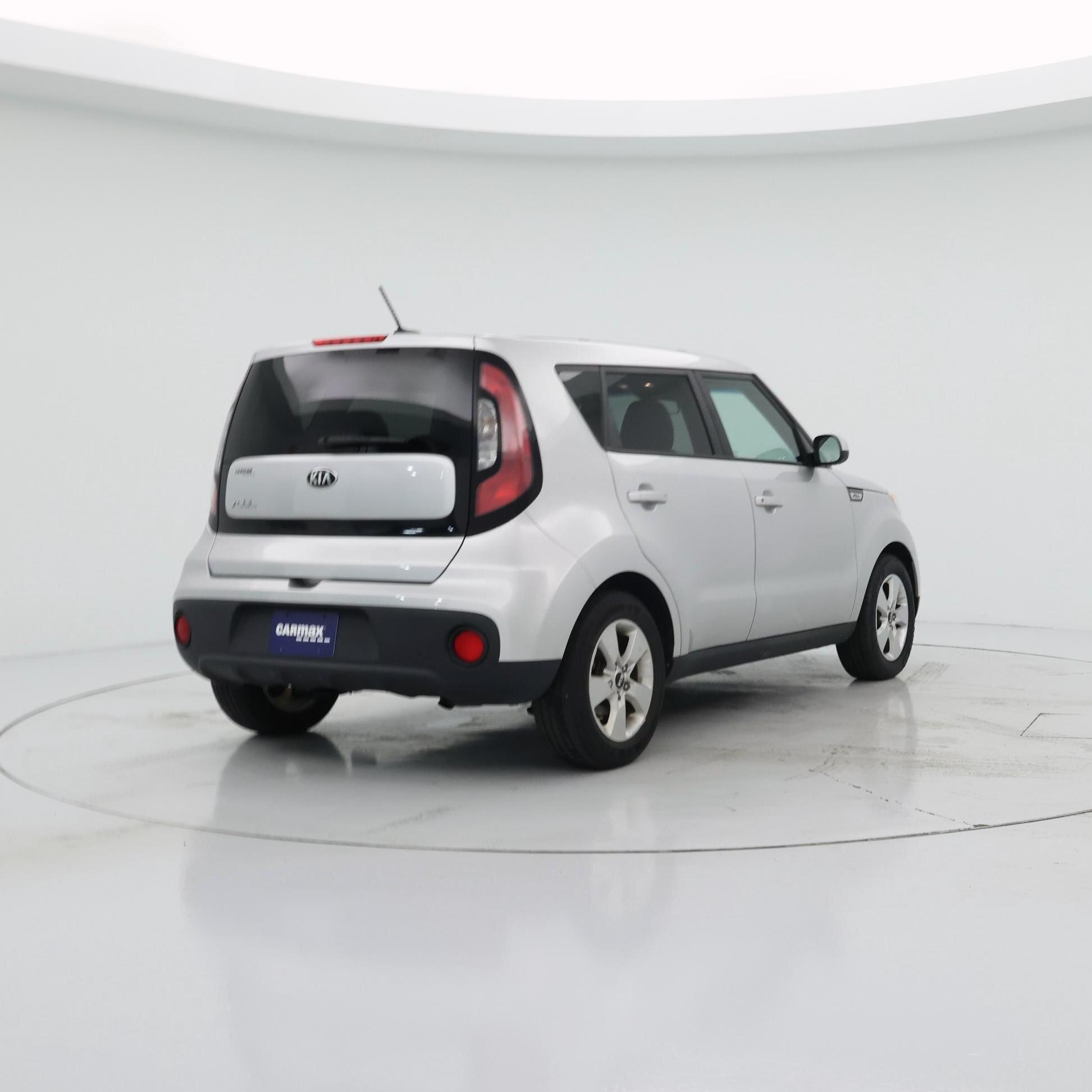 Thumbnail: 2017 Kia Soul - 8