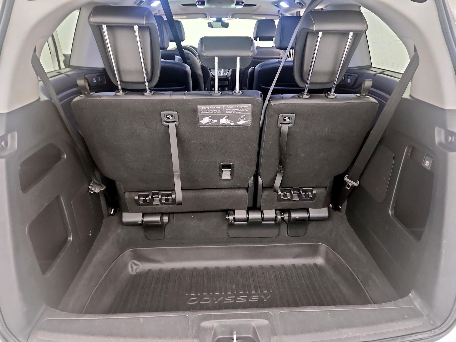 2024 Honda Odyssey Touring - Photo 24