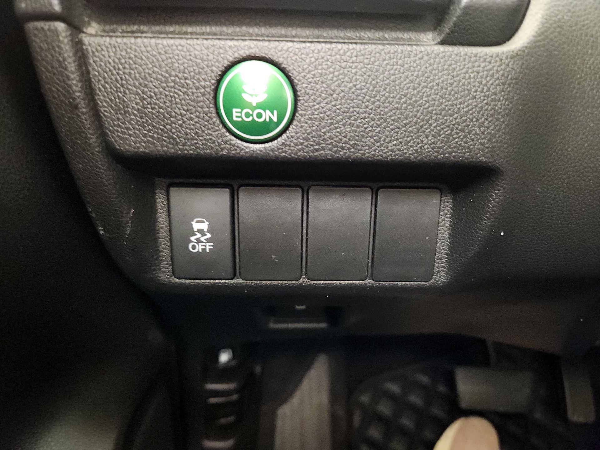 Thumbnail: 2016 Honda Fit - 13