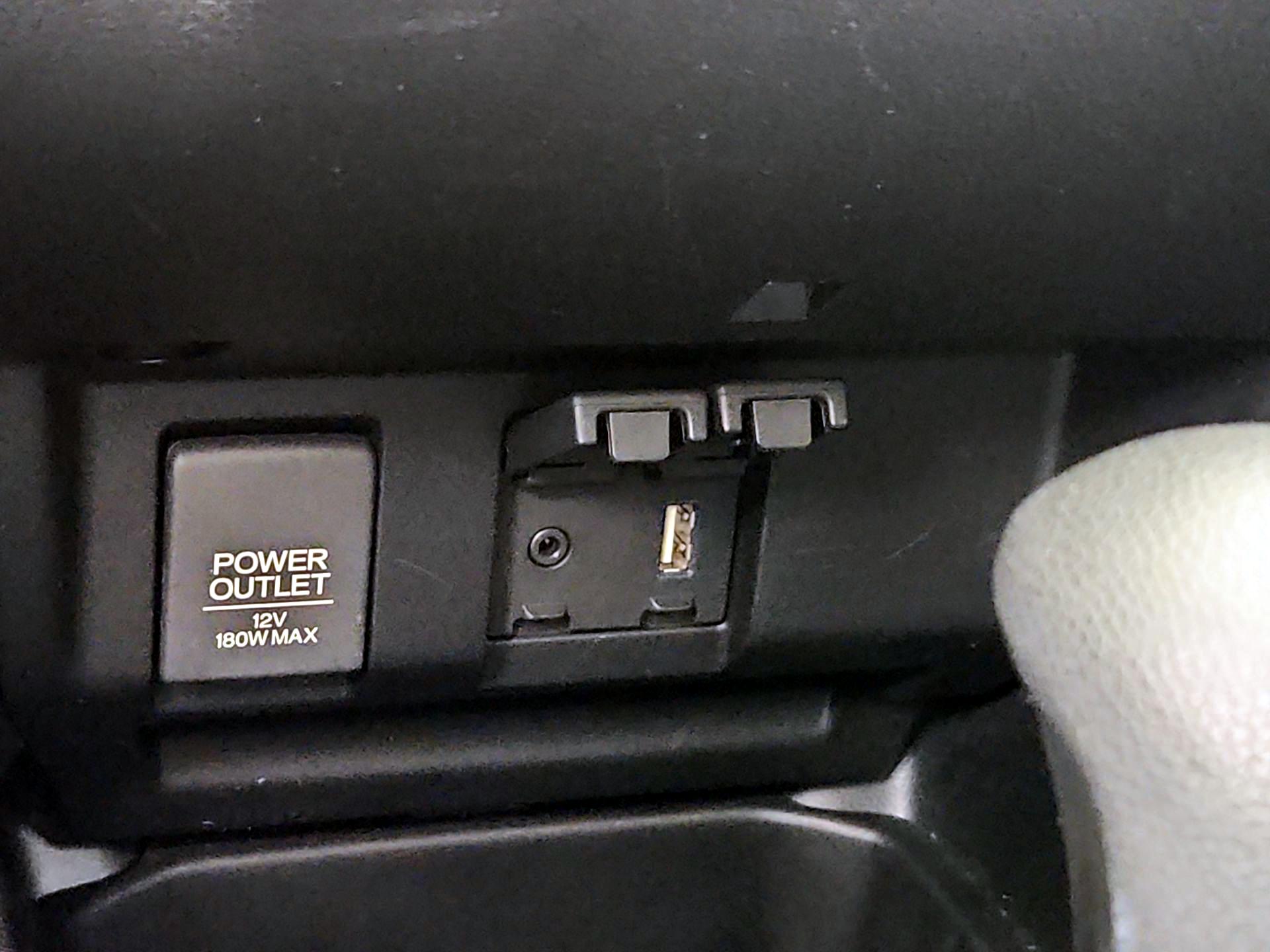 Thumbnail: 2016 Honda Fit - 18