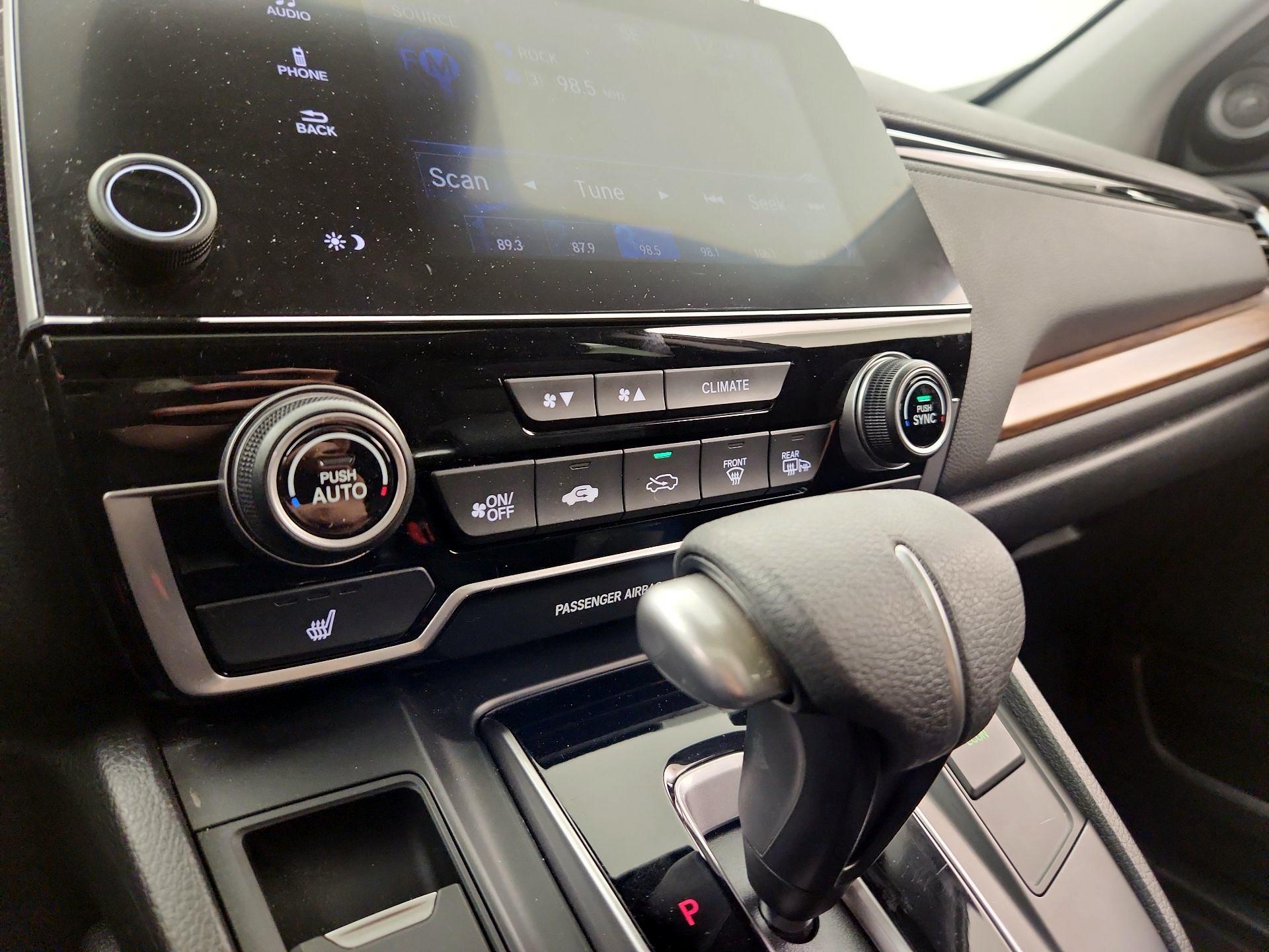 Thumbnail: 2017 Honda CR-V - 16