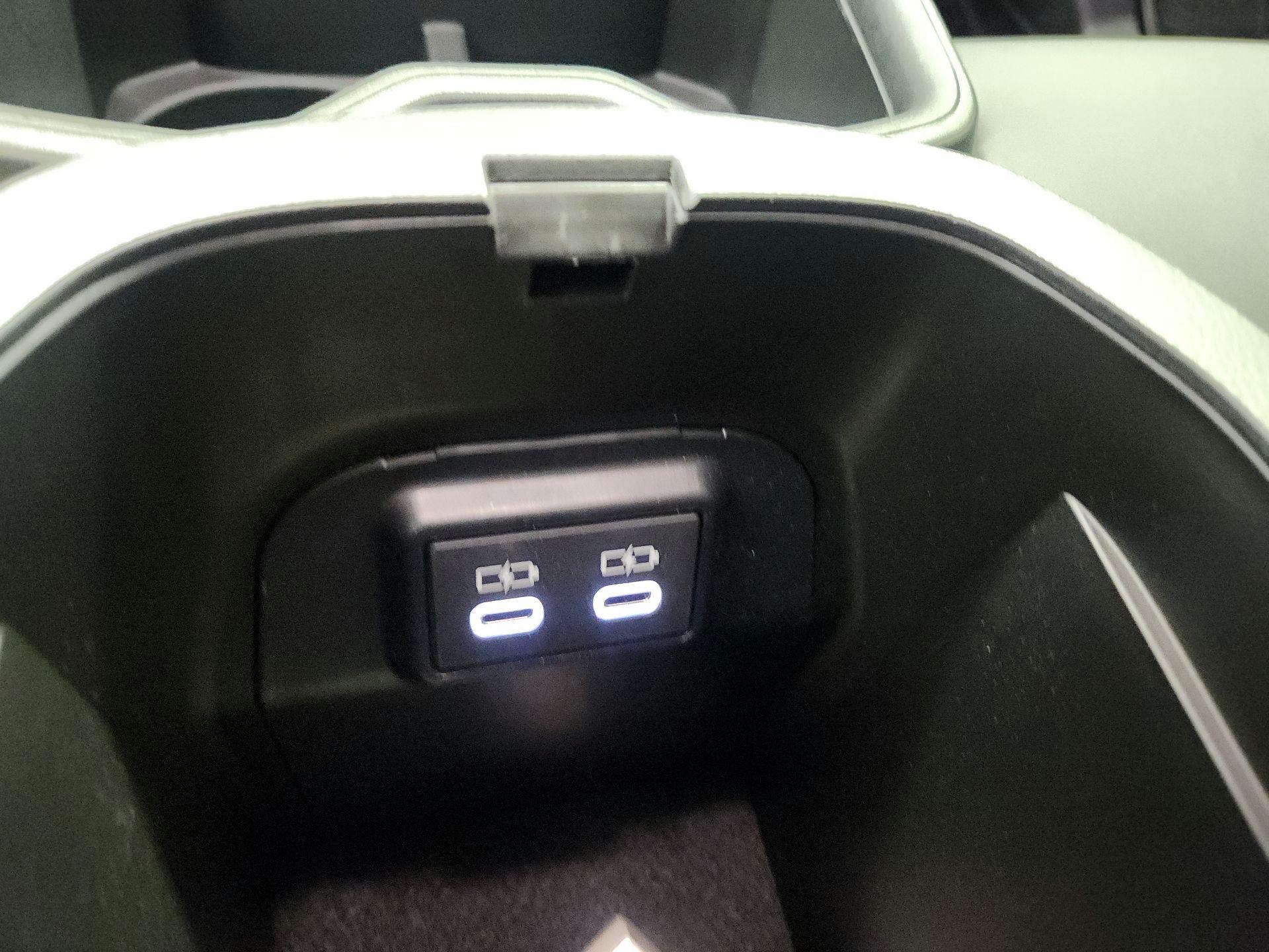 Thumbnail: 2024 Toyota RAV4 - 18