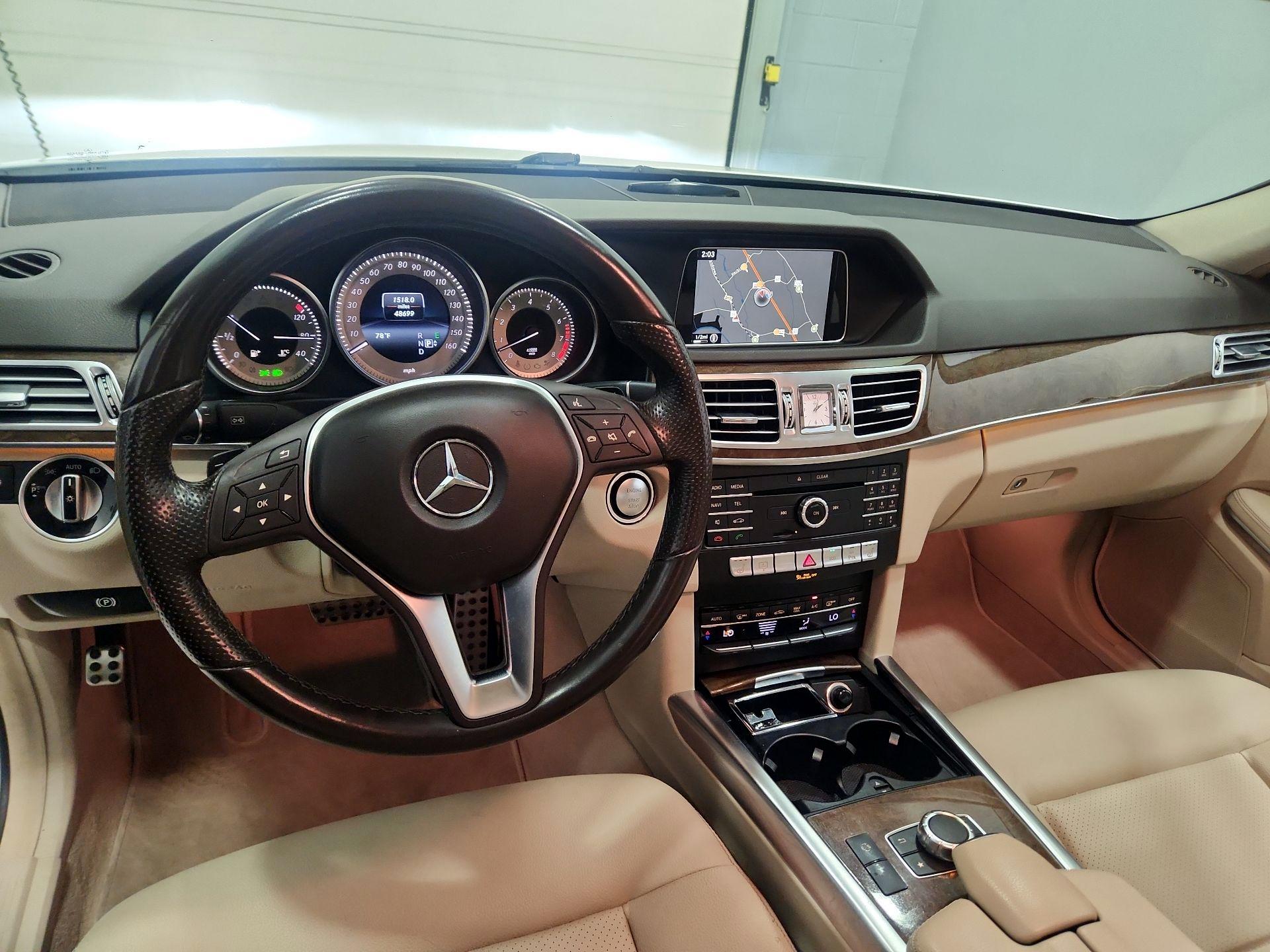 Thumbnail: 2016 Mercedes-Benz E-Class - 9