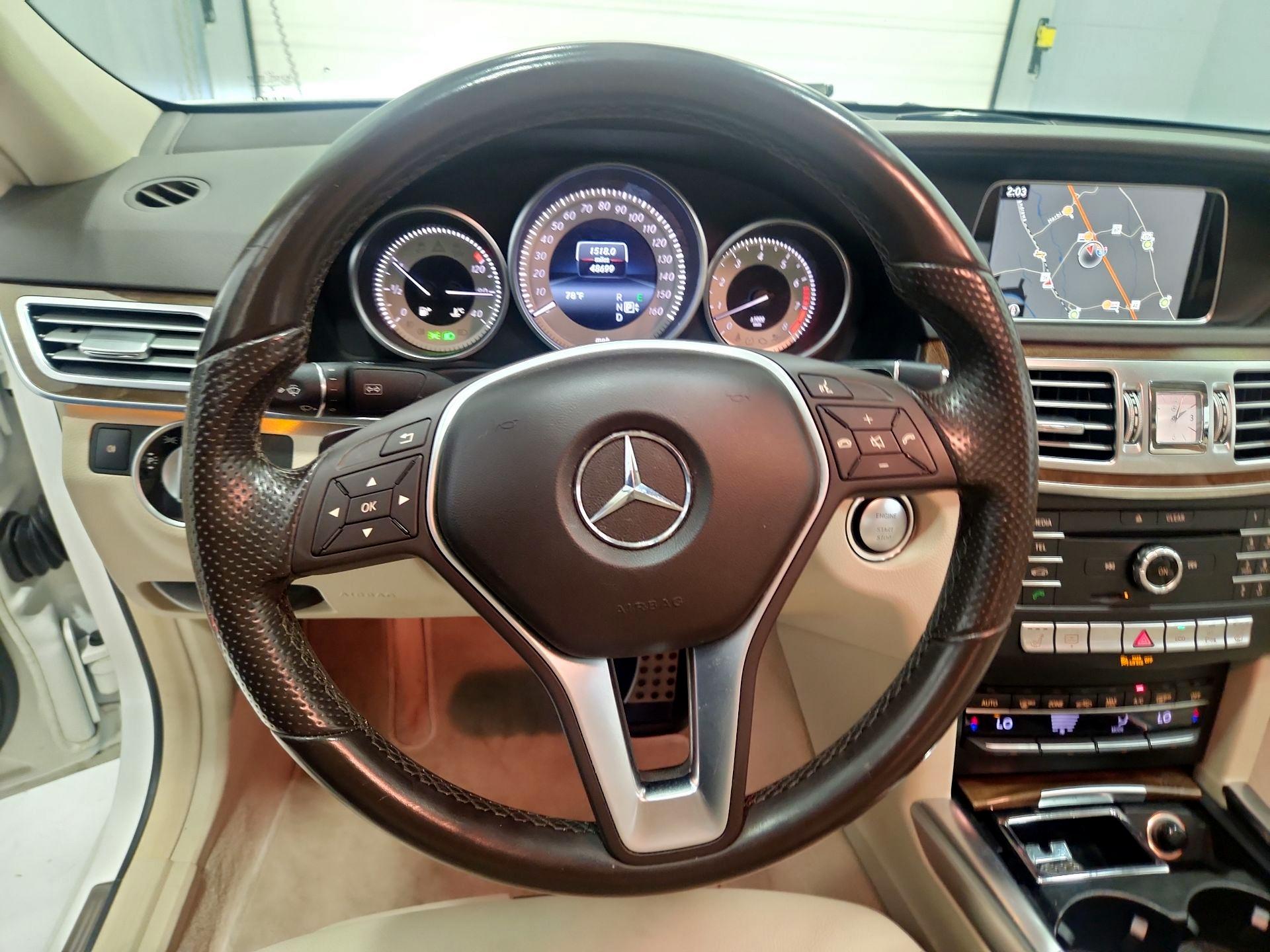 Thumbnail: 2016 Mercedes-Benz E-Class - 10