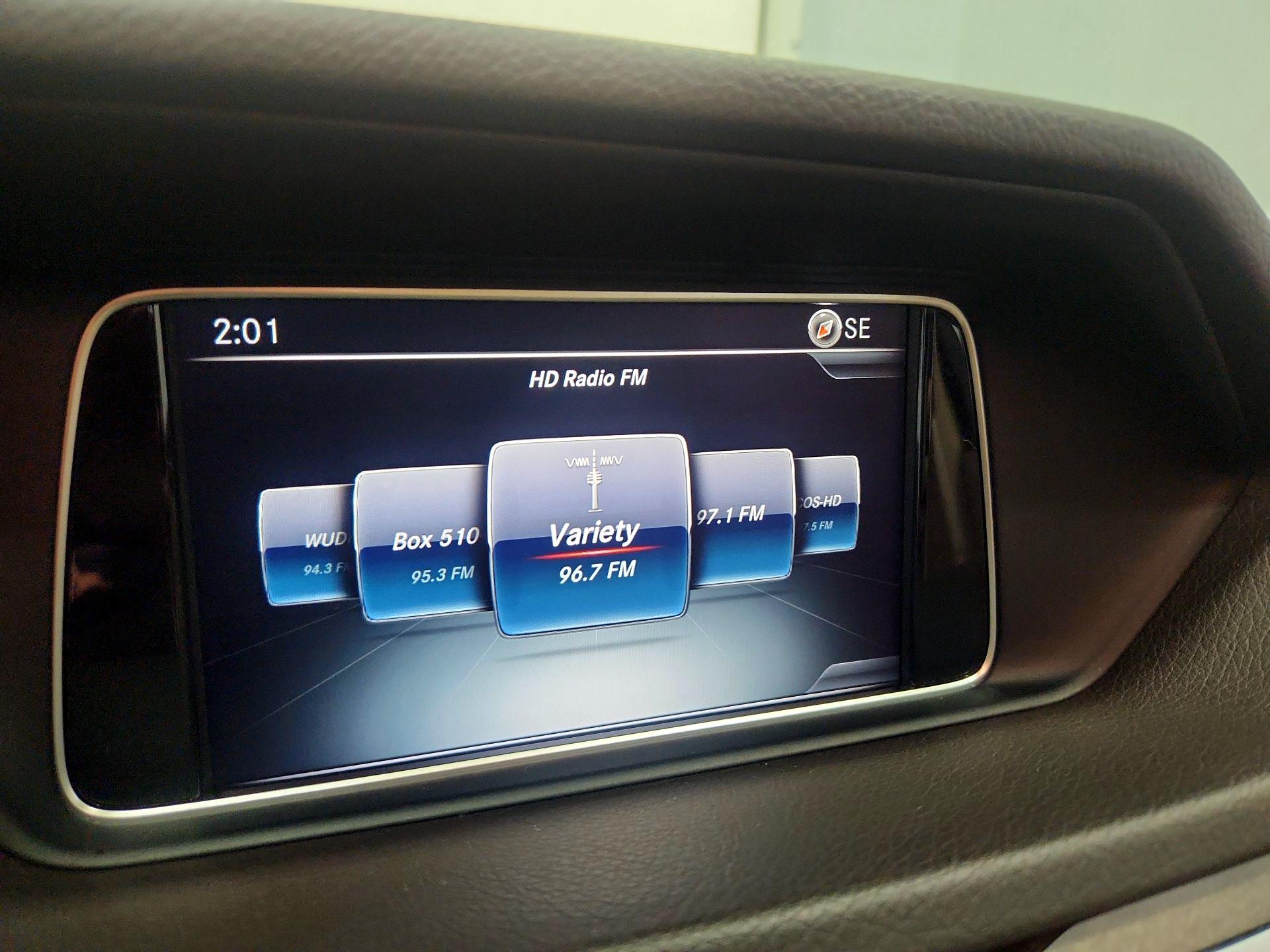 Thumbnail: 2016 Mercedes-Benz E-Class - 16