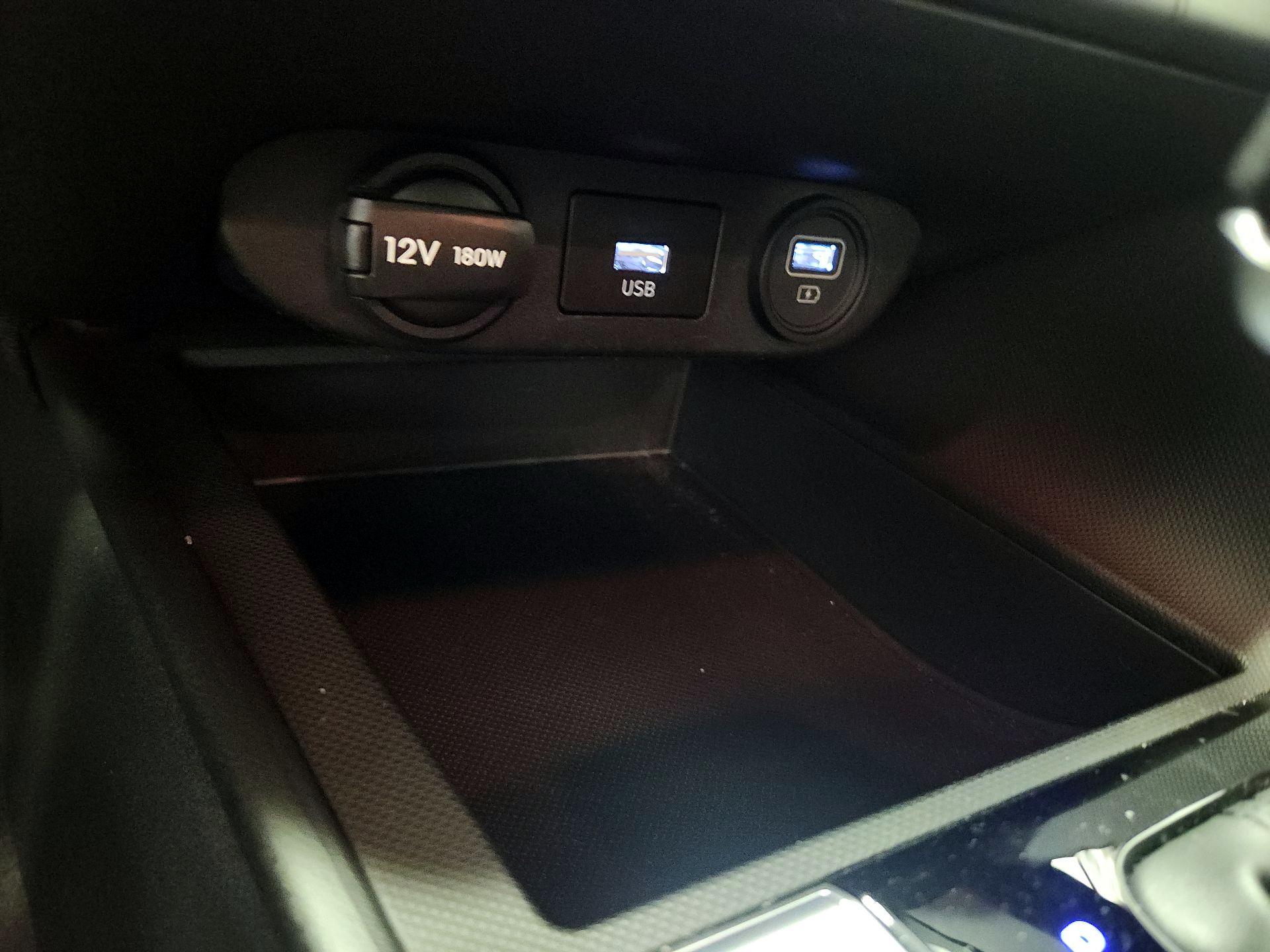 Thumbnail: 2023 Hyundai Elantra - 18