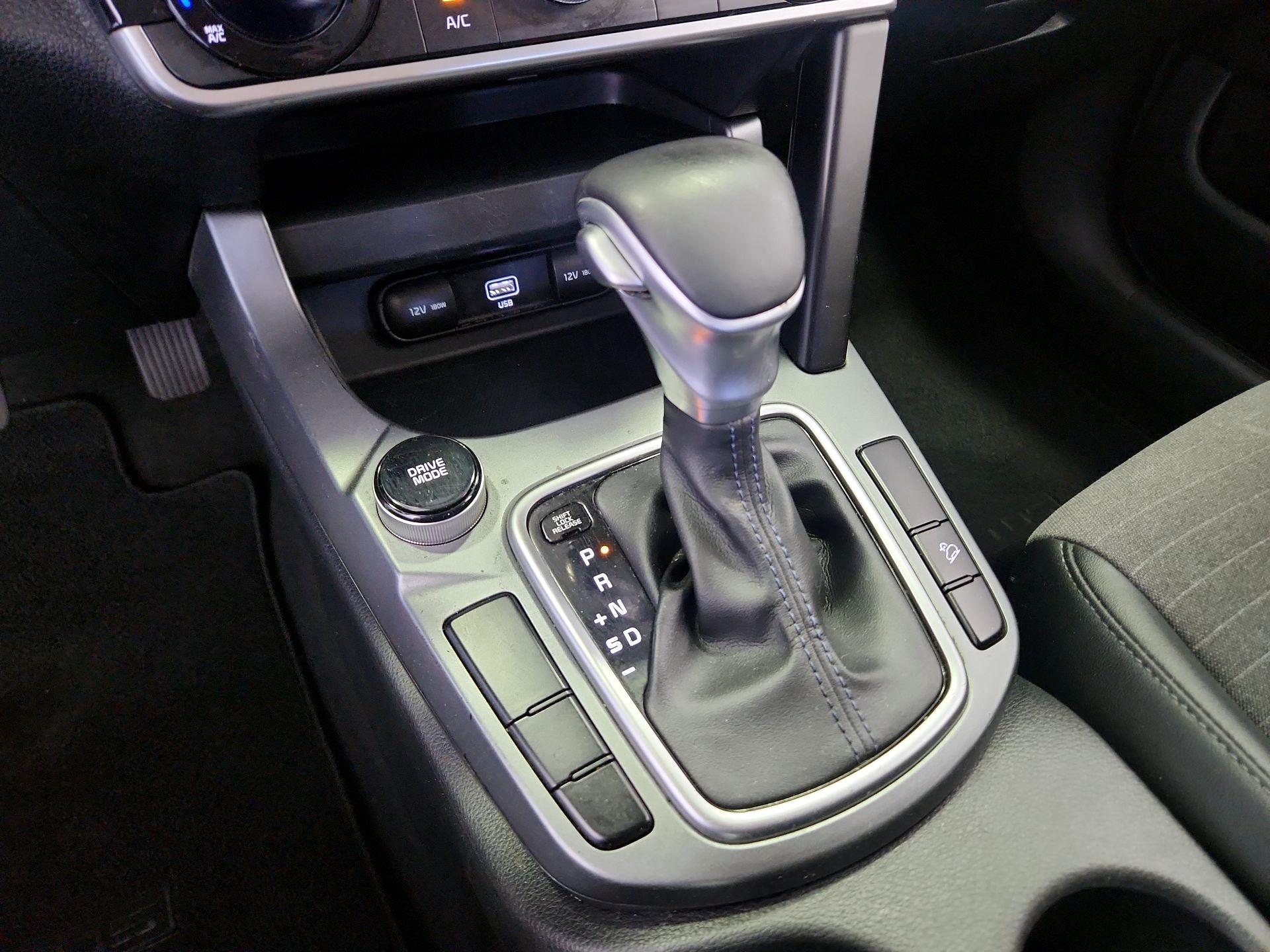 Thumbnail: 2021 Kia Seltos - 17