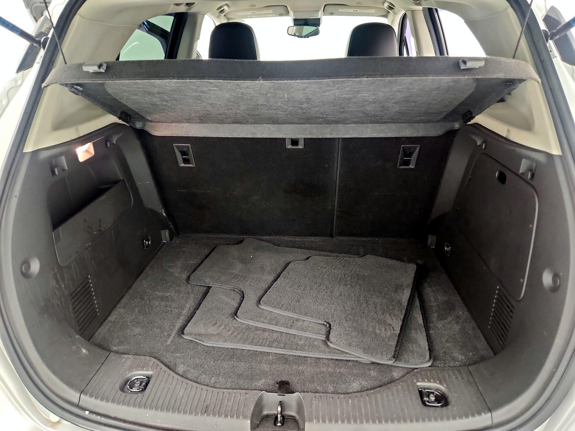 Thumbnail: 2018 Buick Encore - 20