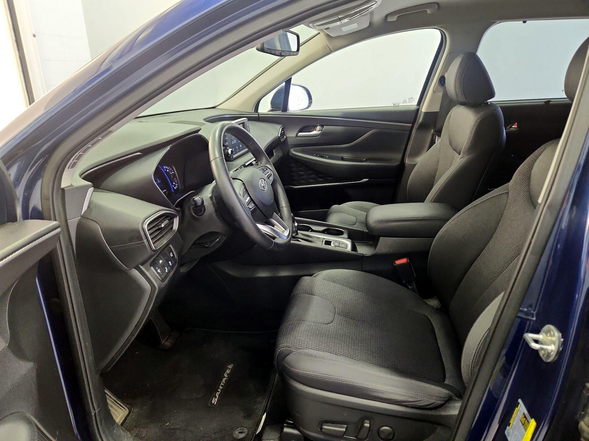 Thumbnail: 2020 Hyundai Santa Fe - 11