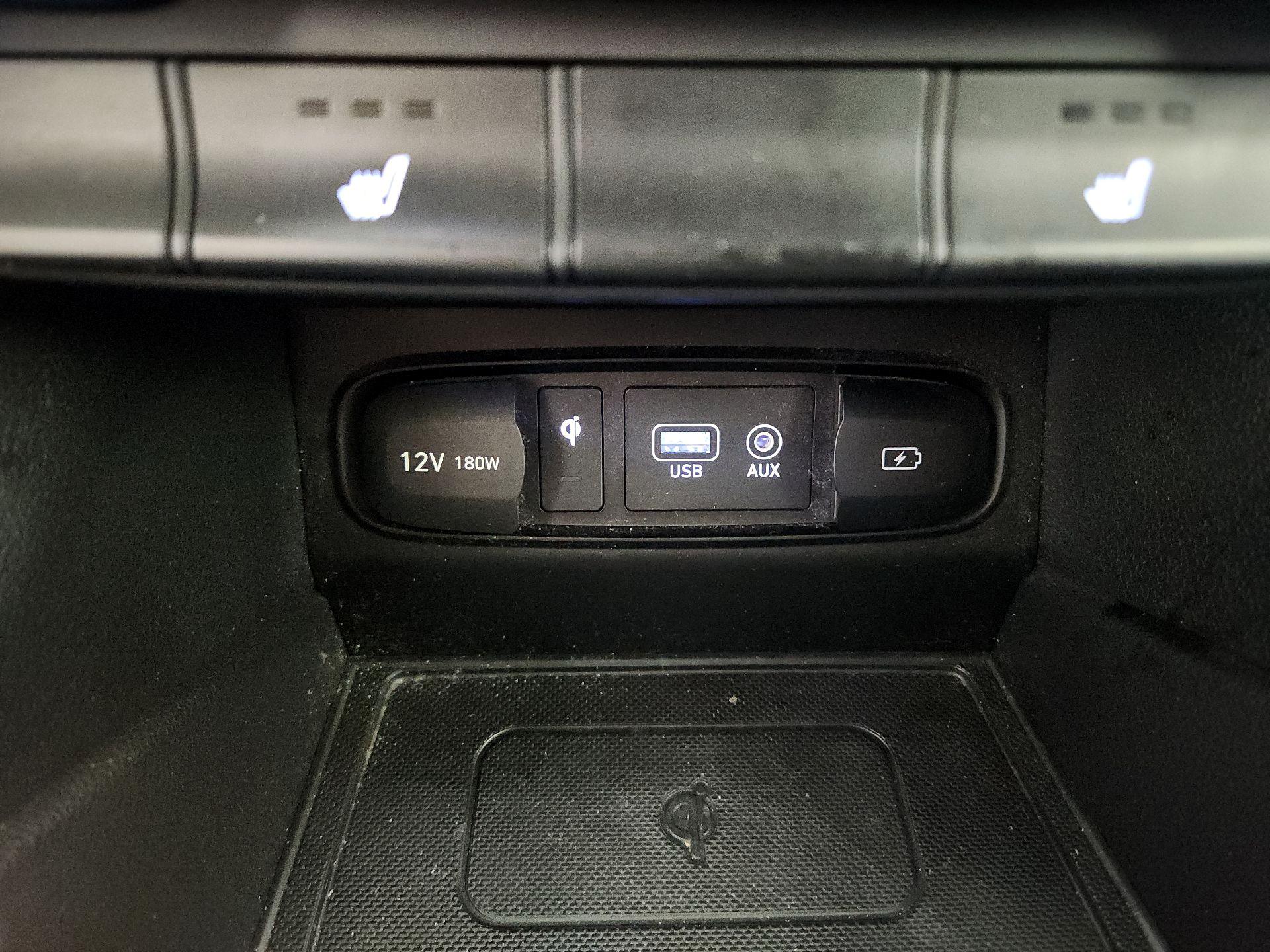 Thumbnail: 2020 Hyundai Santa Fe - 18