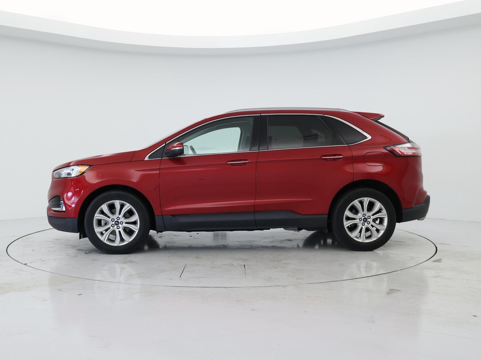 2020 Ford Edge Titanium - Photo 4