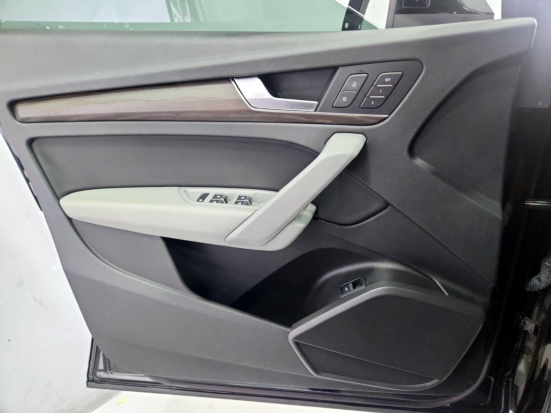 Thumbnail: 2018 Audi Q5 - 12