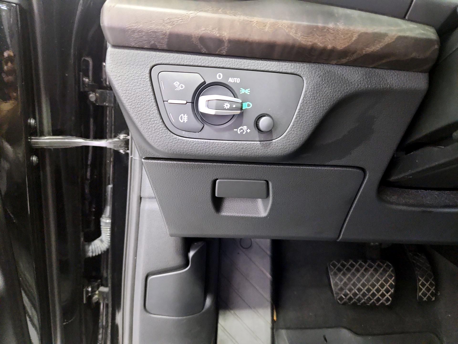 Thumbnail: 2018 Audi Q5 - 13