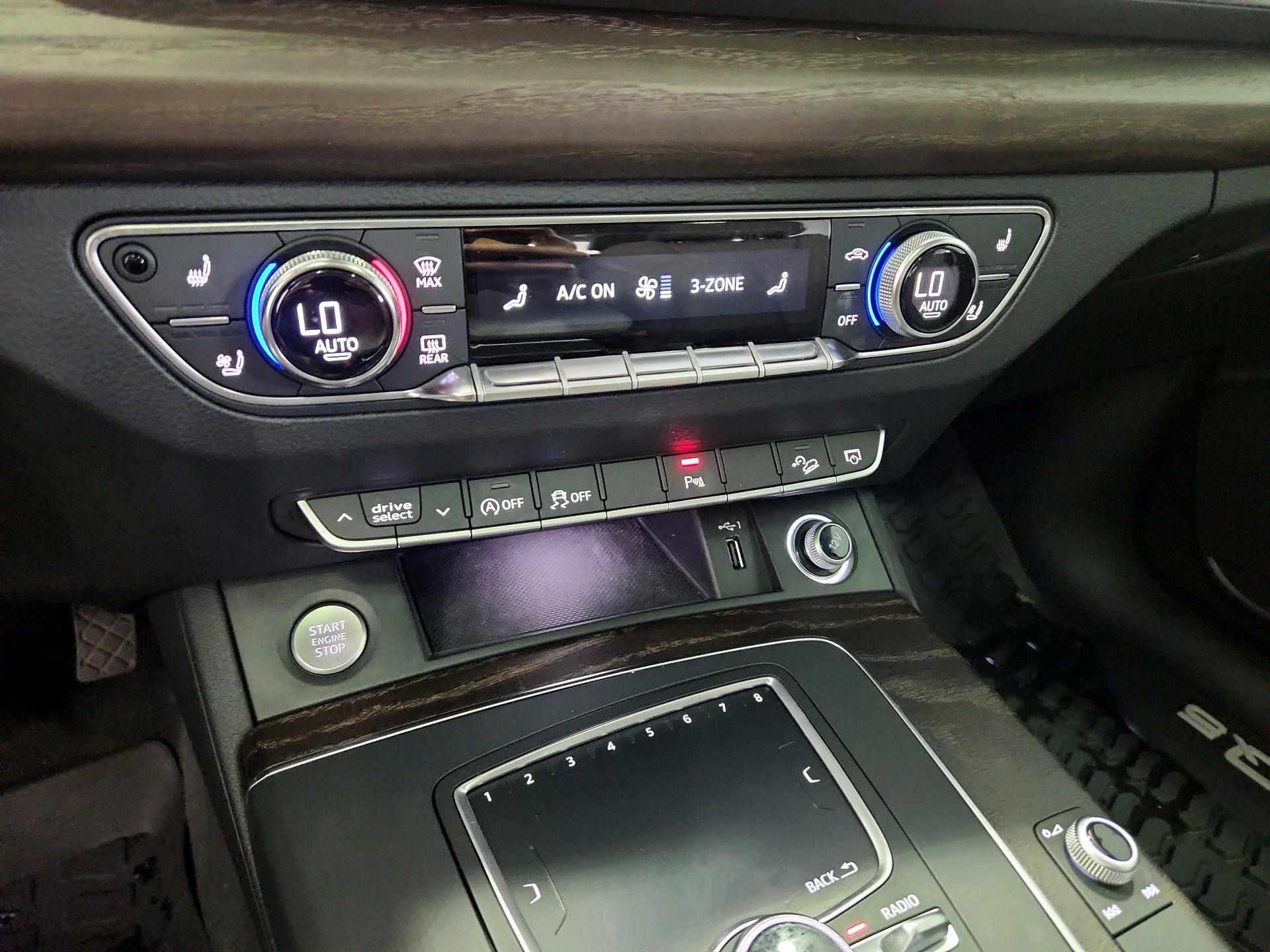 Thumbnail: 2018 Audi Q5 - 16