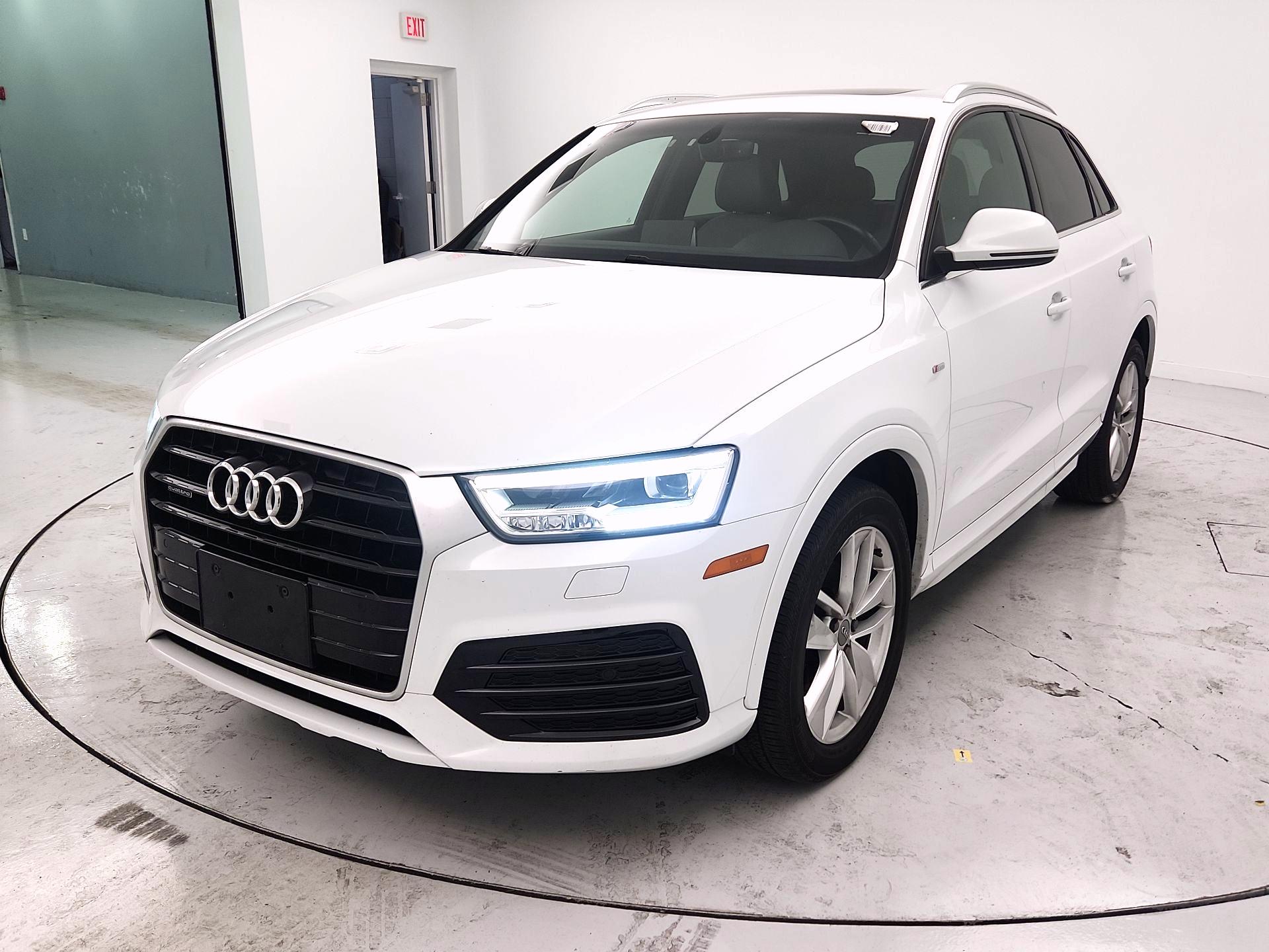 Thumbnail: 2018 Audi Q3 - 3