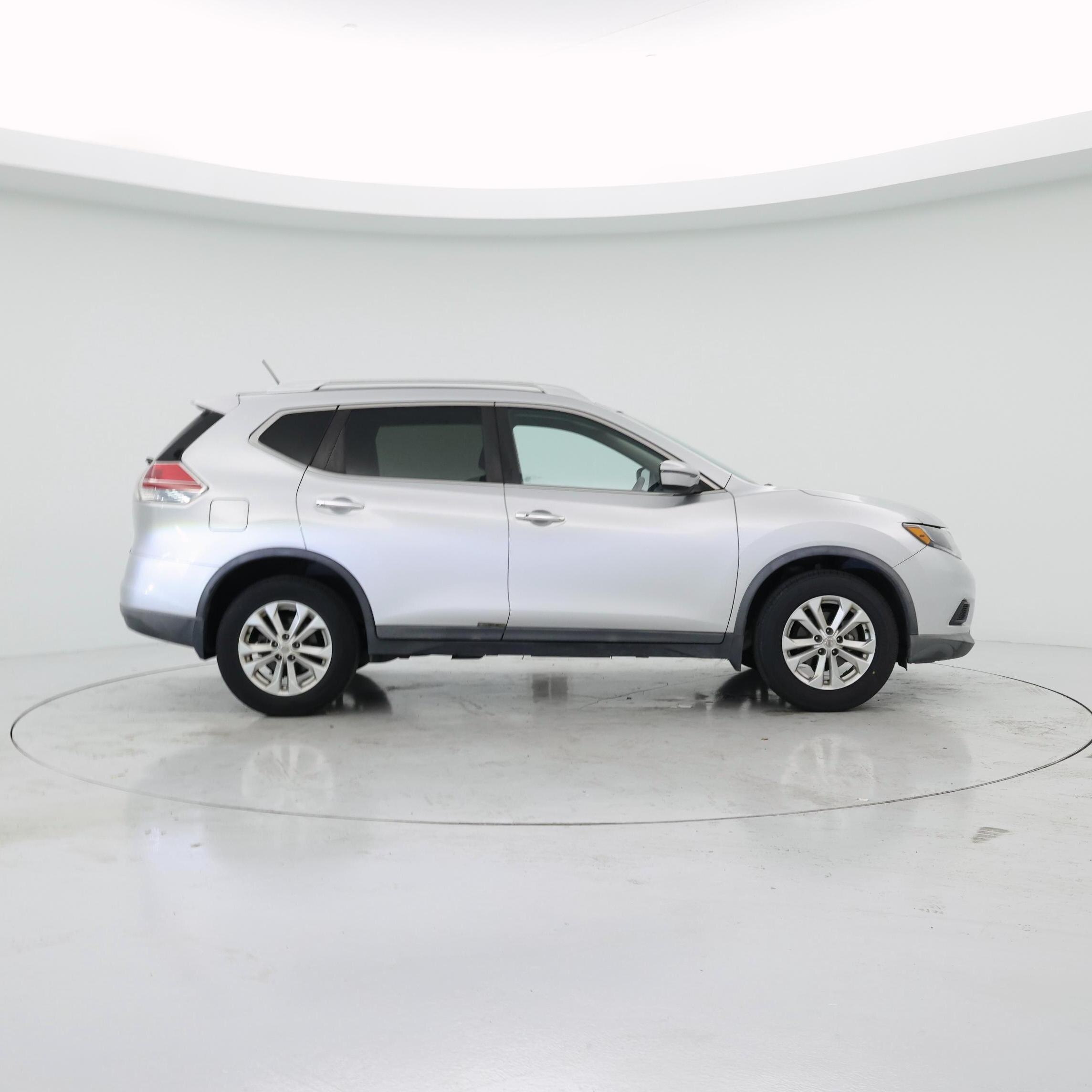 Thumbnail: 2016 Nissan Rogue - 7