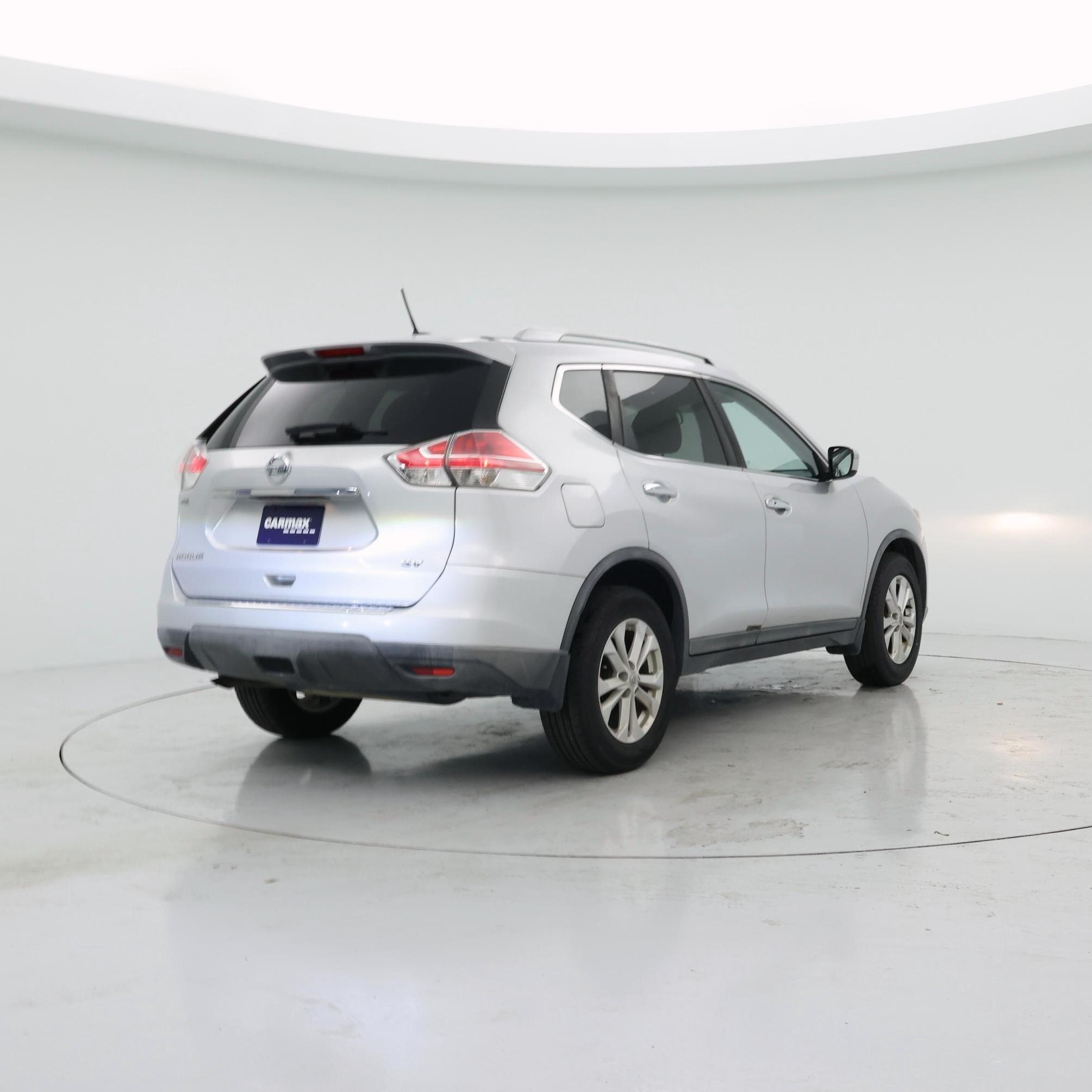 Thumbnail: 2016 Nissan Rogue - 8