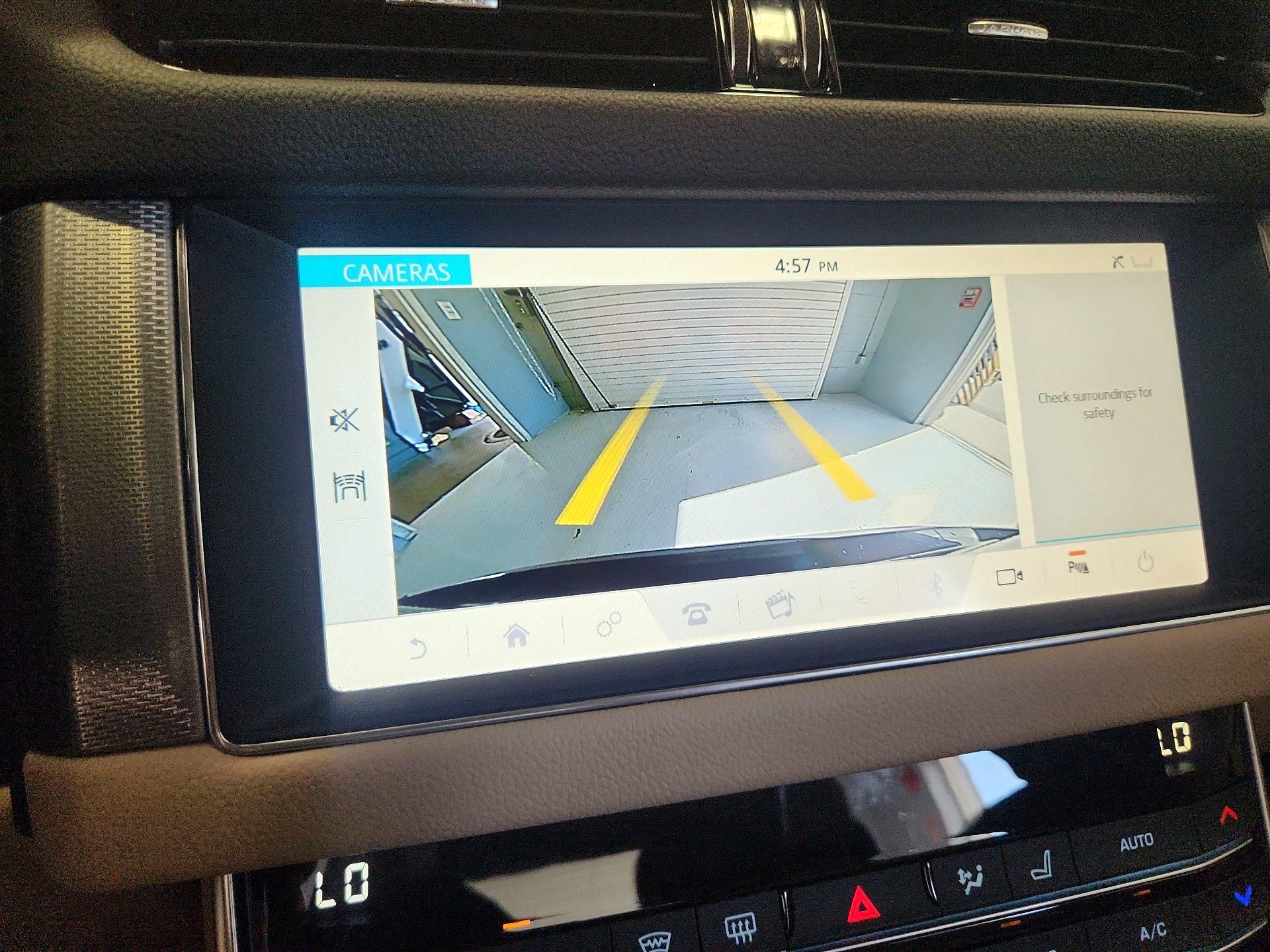 Thumbnail: 2020 Jaguar XF - 14