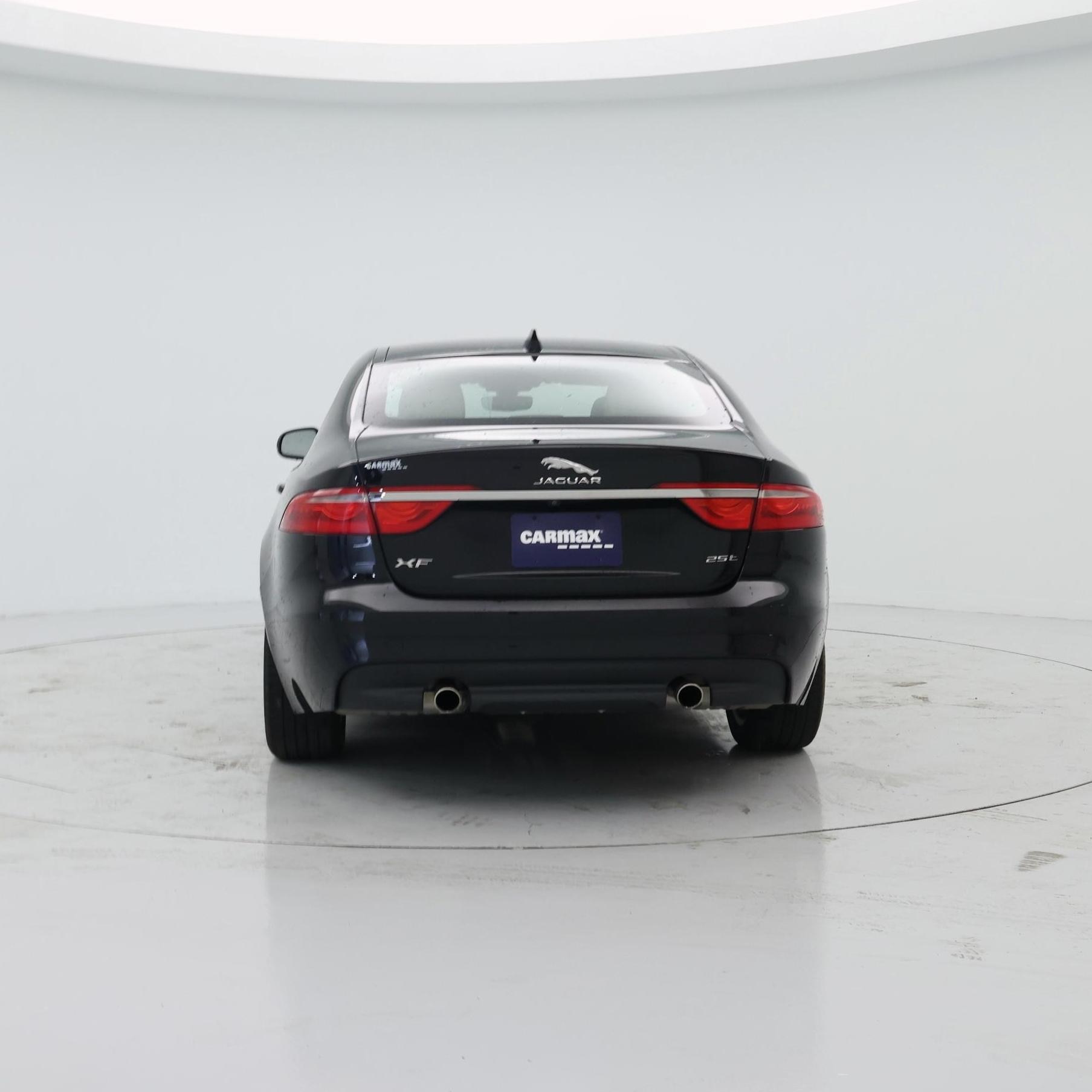 Thumbnail: 2020 Jaguar XF - 6