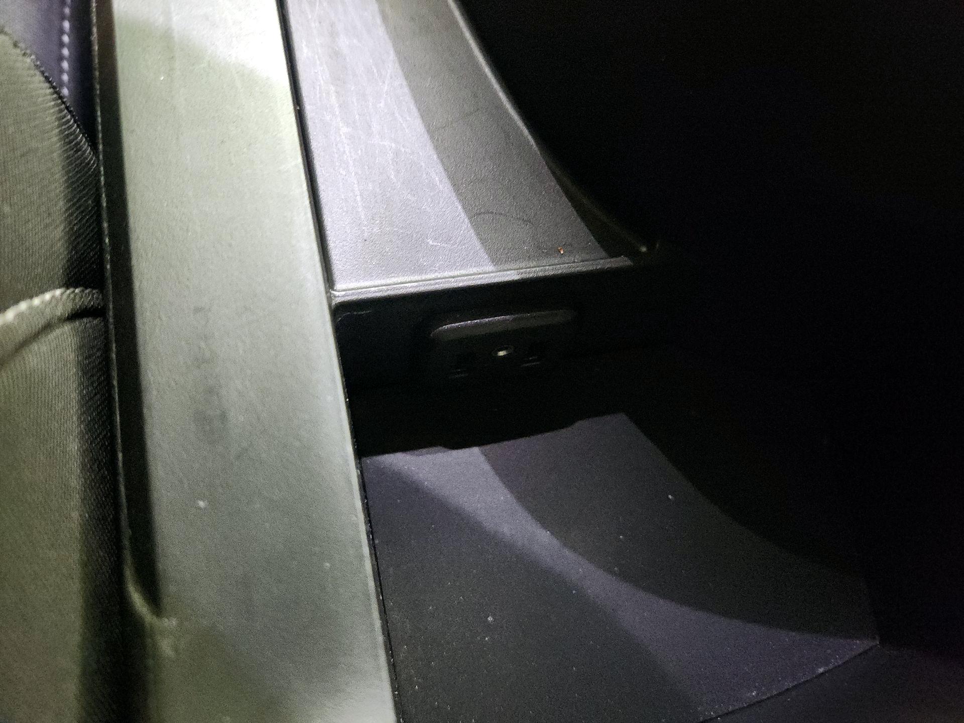 Thumbnail: 2019 Chevrolet Camaro - 19