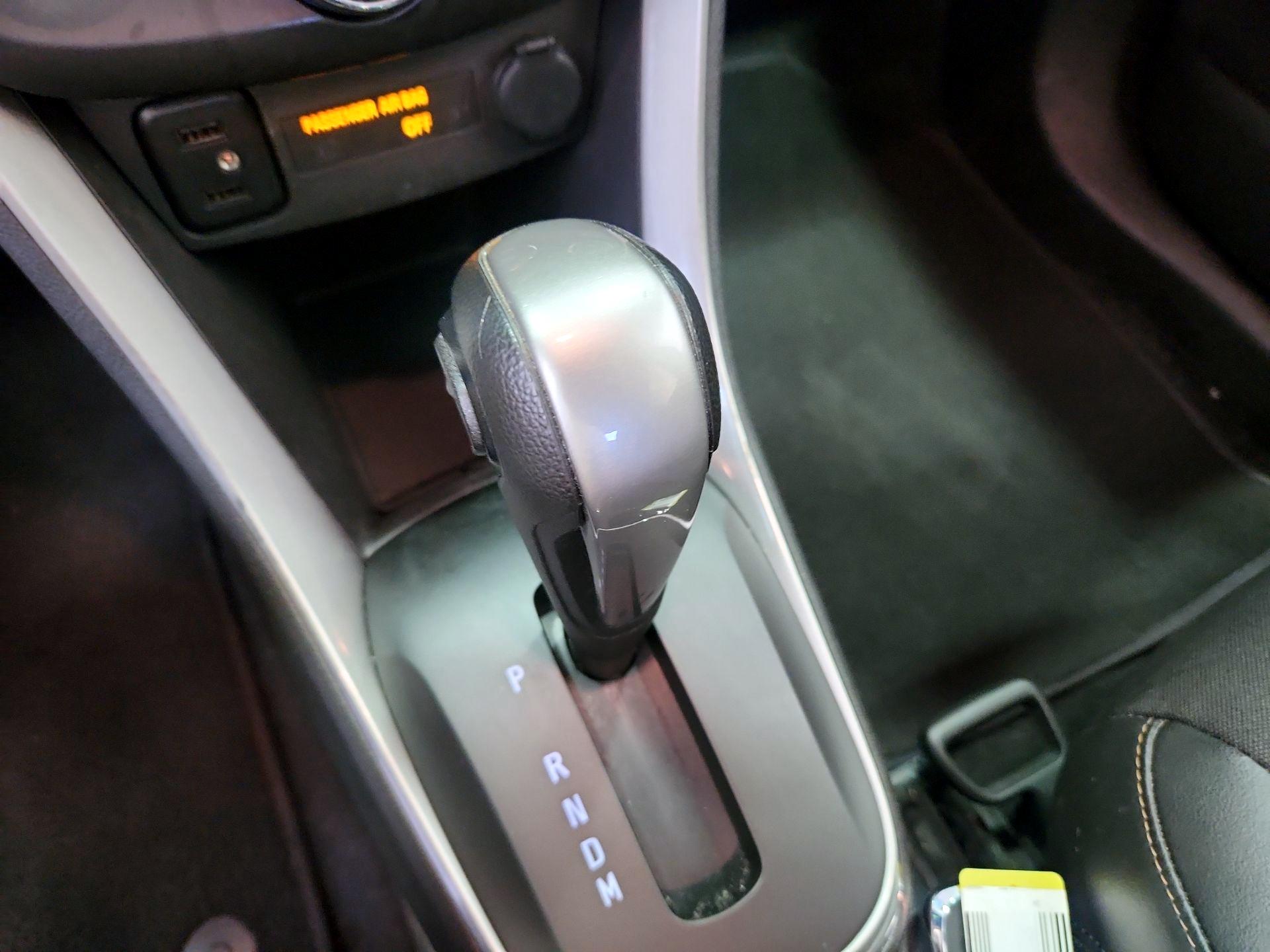 Thumbnail: 2020 Chevrolet Trax - 17